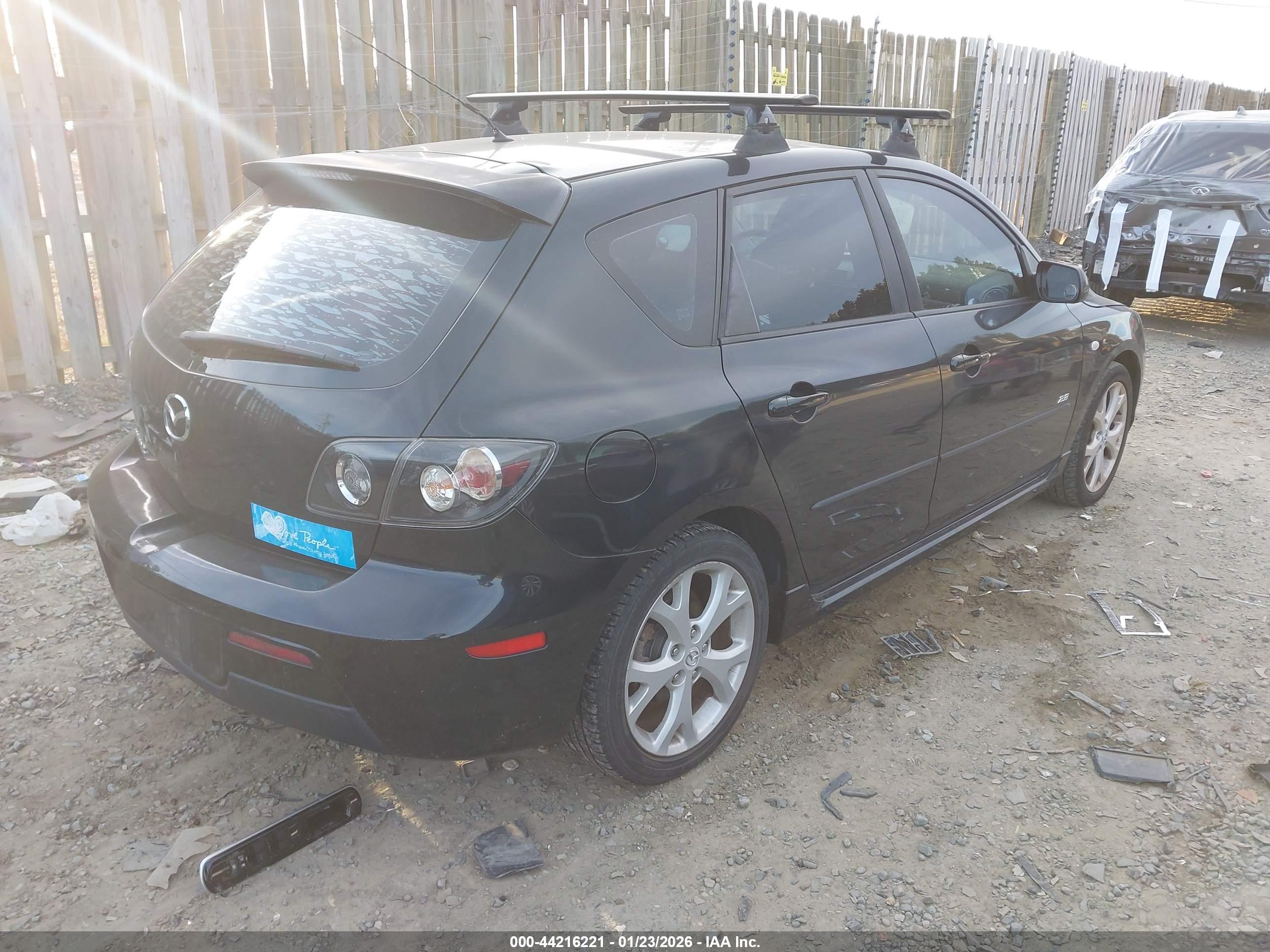 MAZDA MAZDA3 image 4