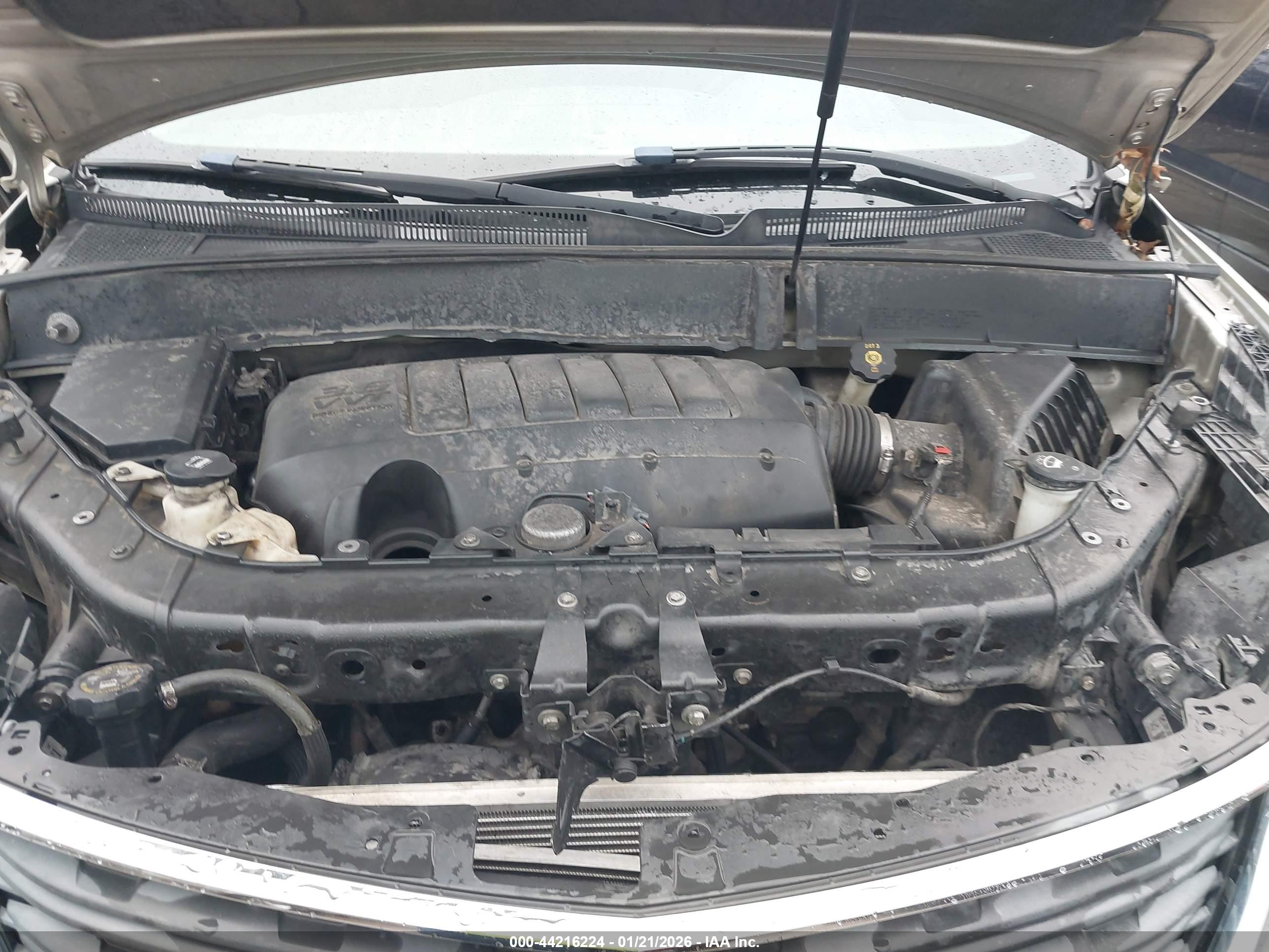 CHEVROLET TRAVERSE image 10