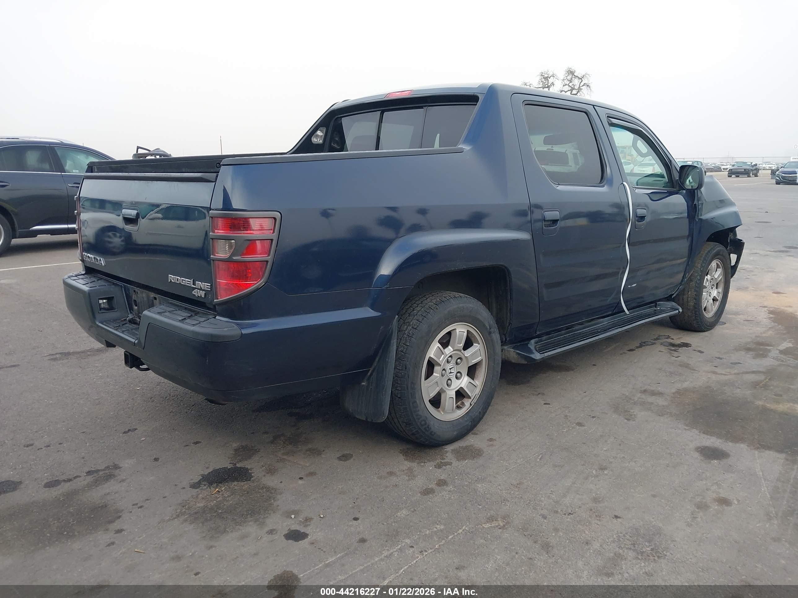 HONDA RIDGELINE image 4