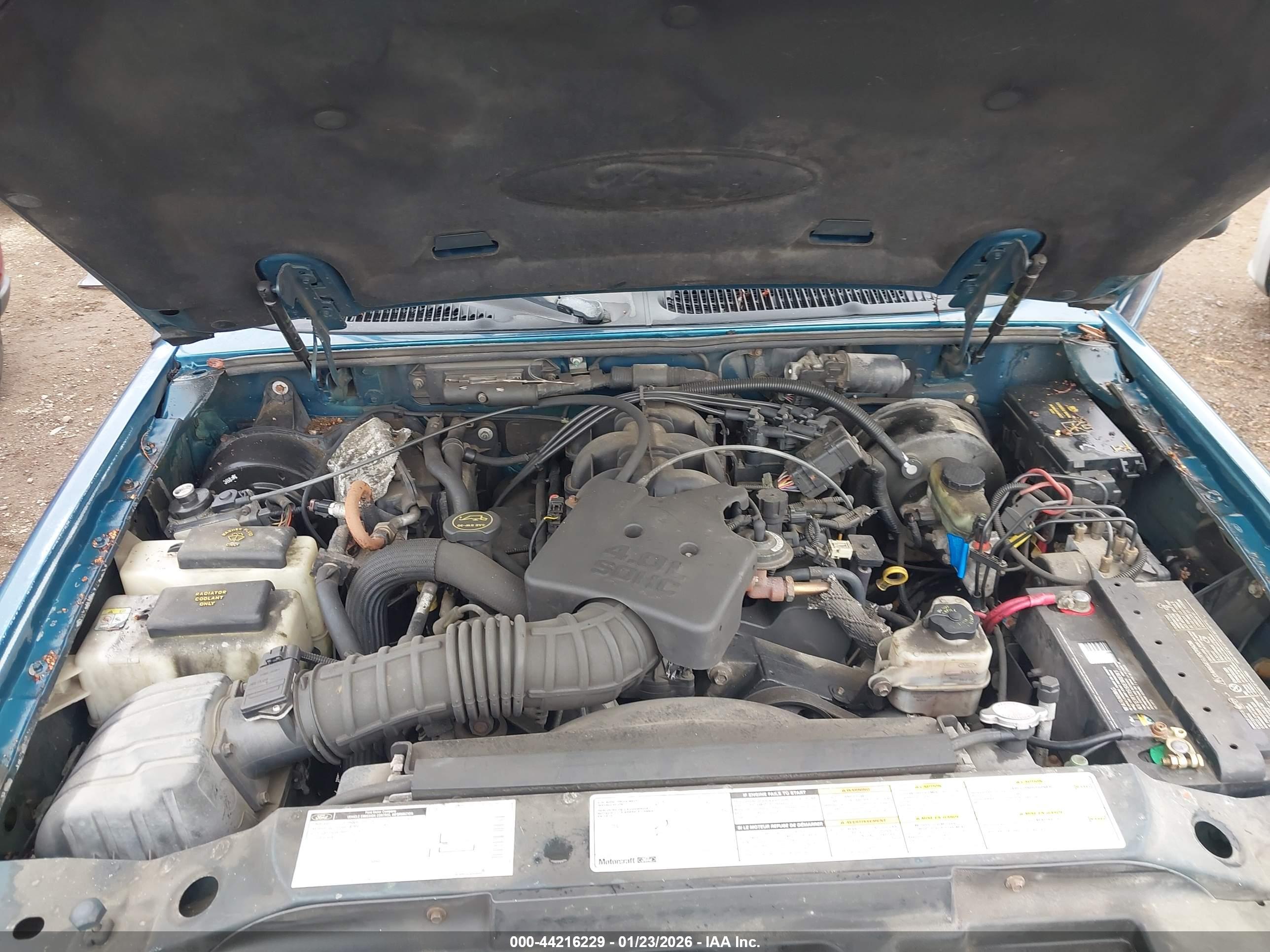 FORD EXPLORER image 10