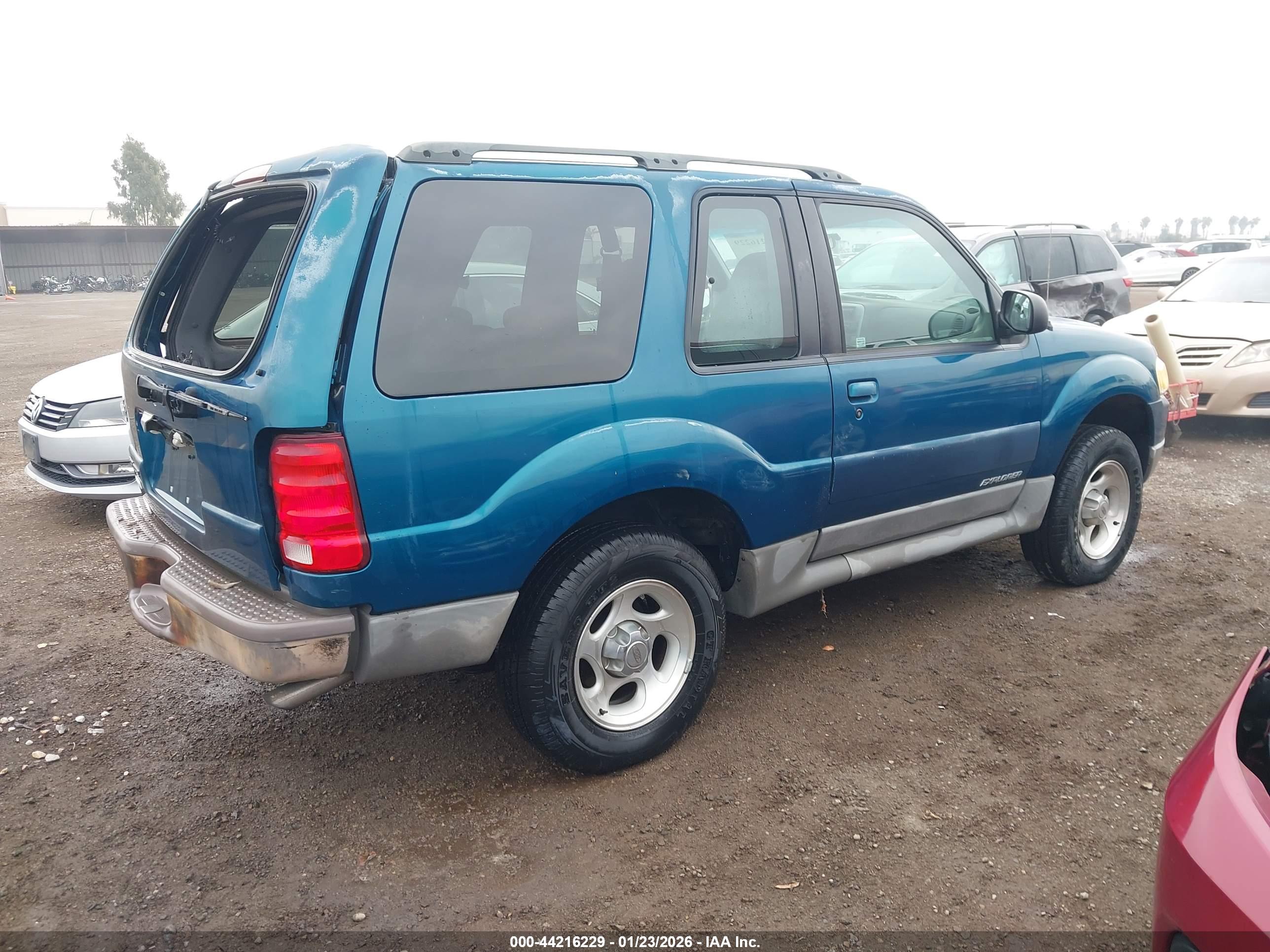 FORD EXPLORER image 4