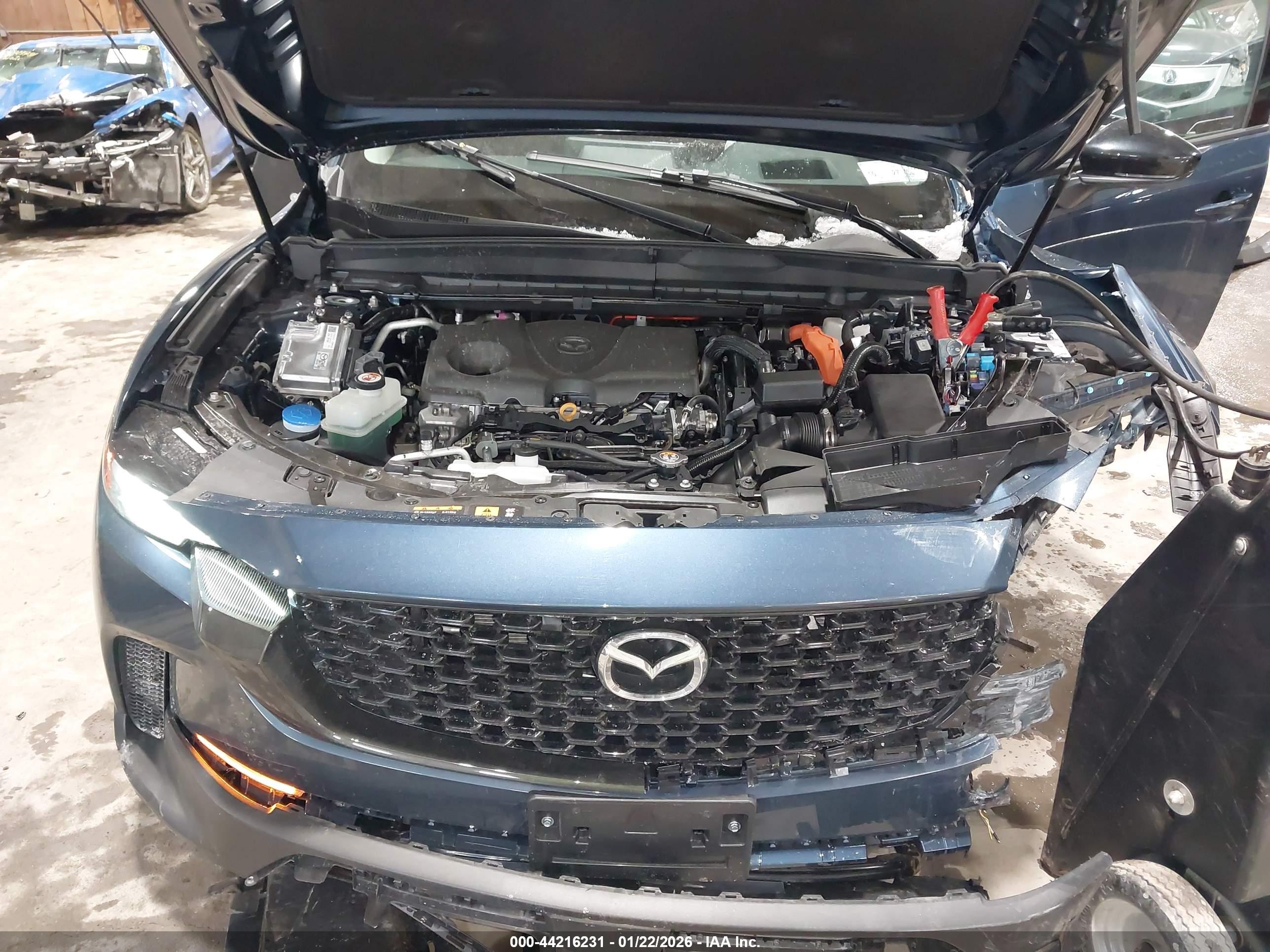MAZDA CX-50 image 10