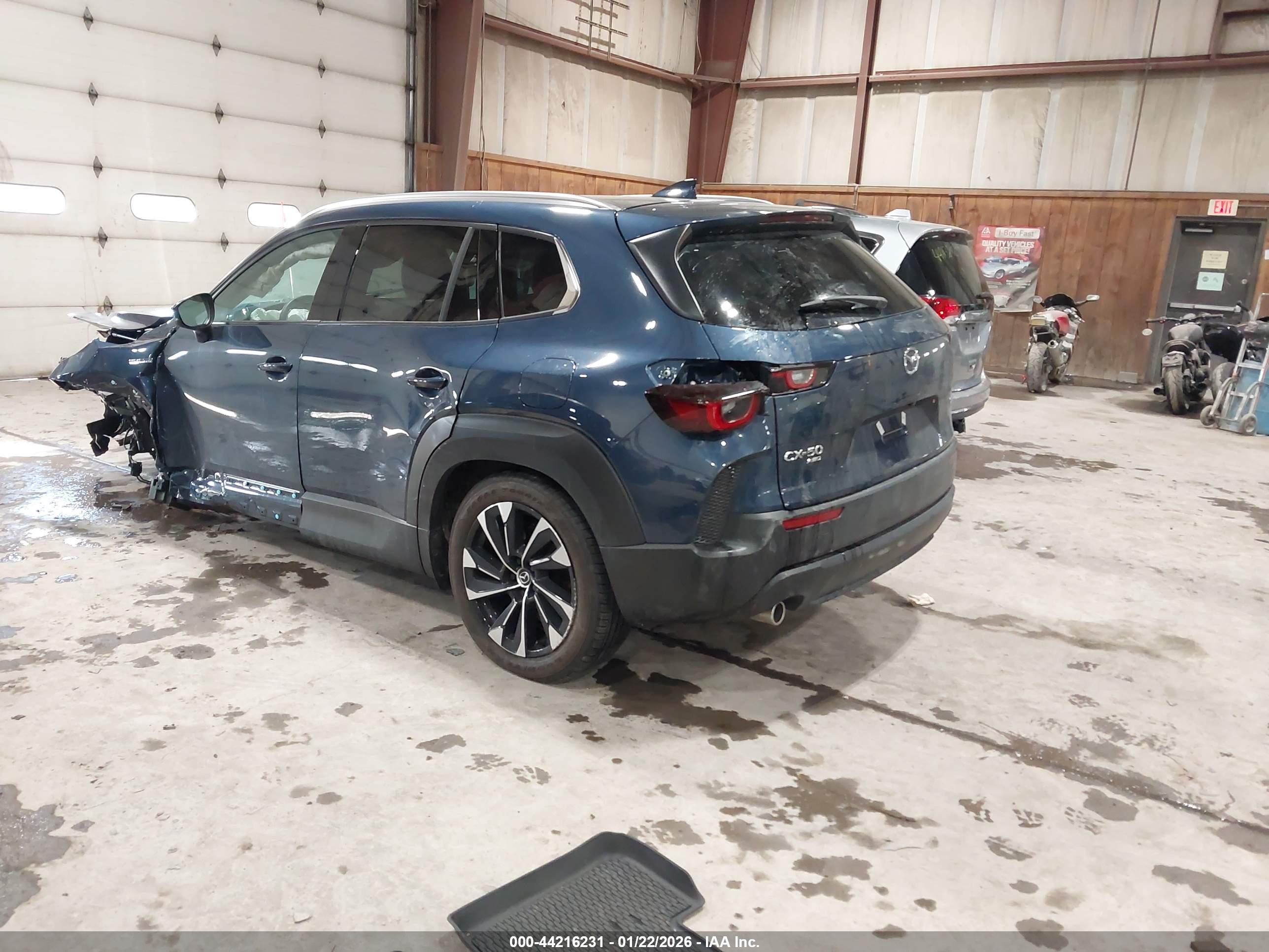 MAZDA CX-50 image 3