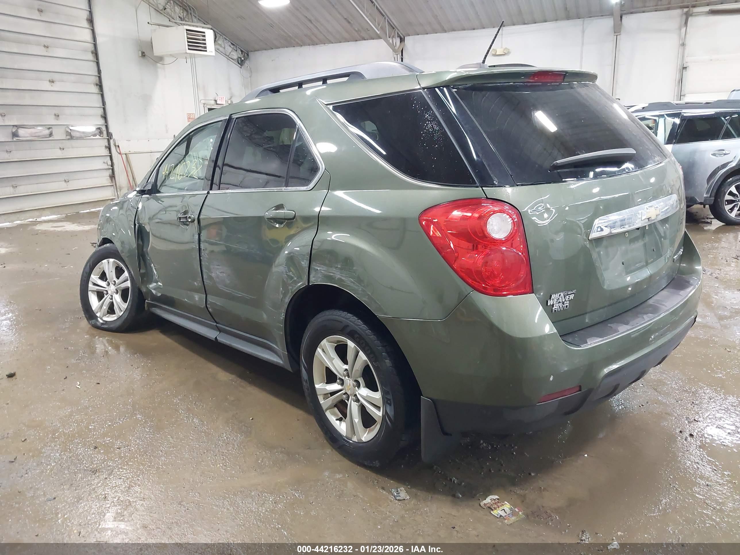 CHEVROLET EQUINOX image 3