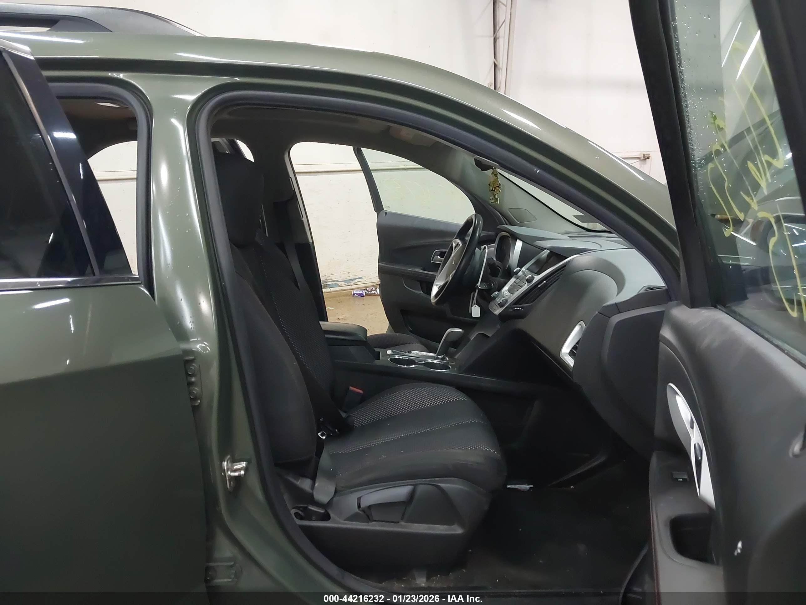 CHEVROLET EQUINOX image 5