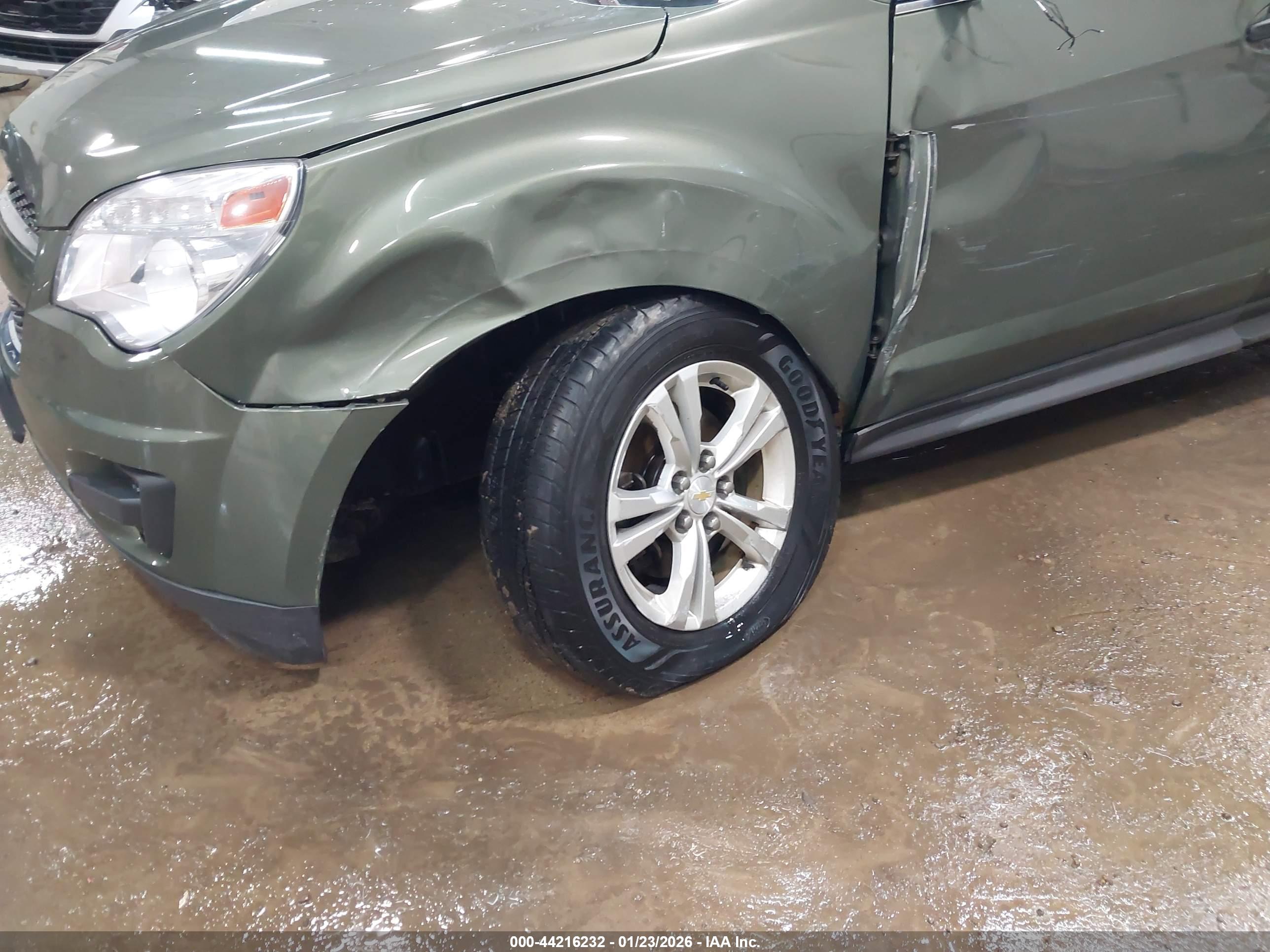 CHEVROLET EQUINOX image 6
