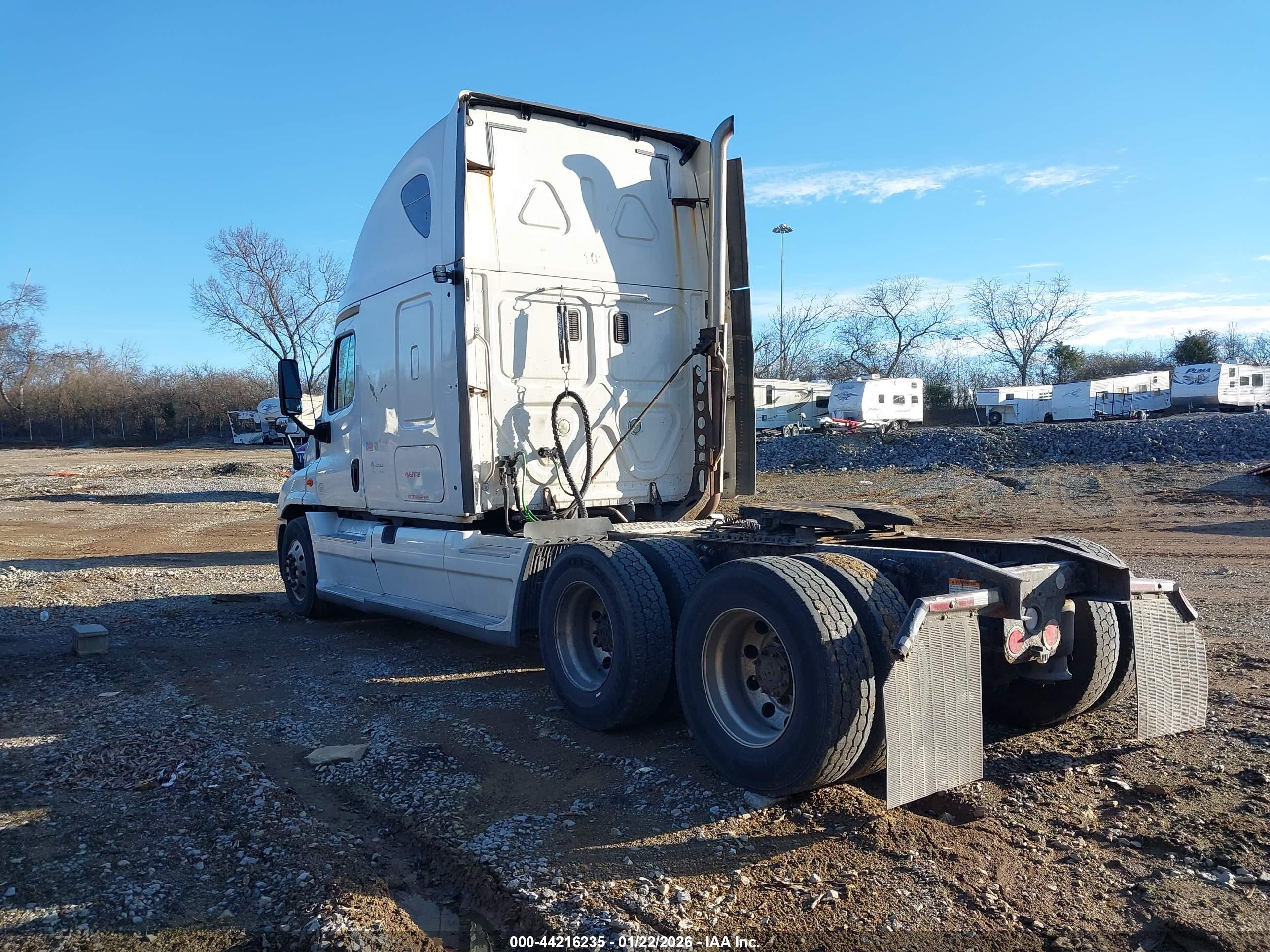 FREIGHTLINER CASCADIA image 3