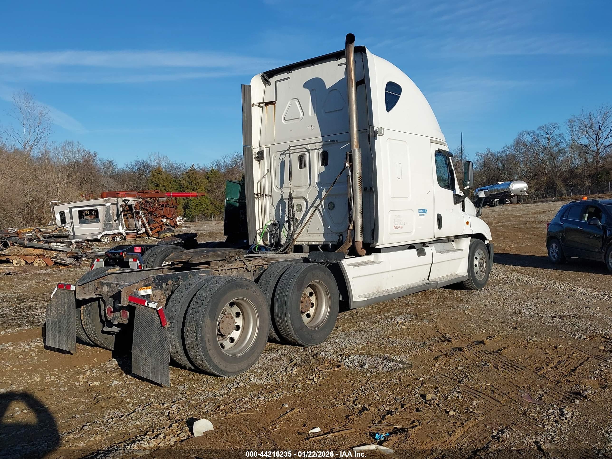 FREIGHTLINER CASCADIA image 4
