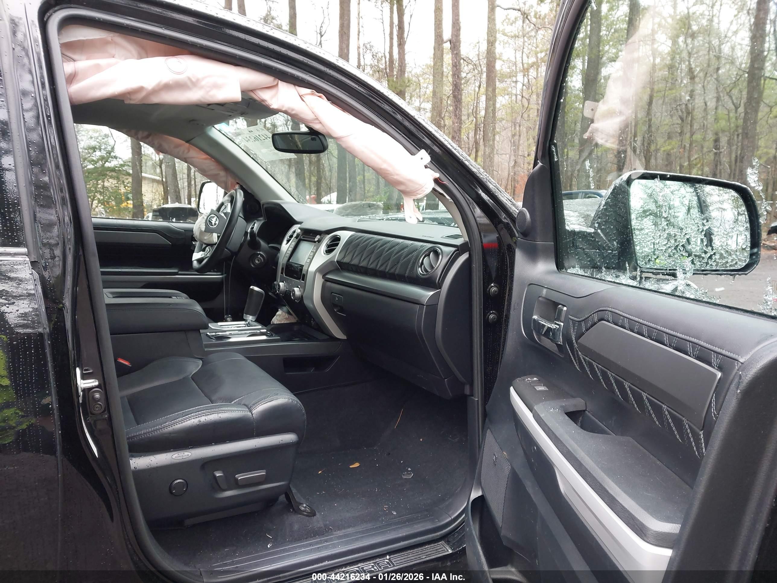 TOYOTA TUNDRA image 5