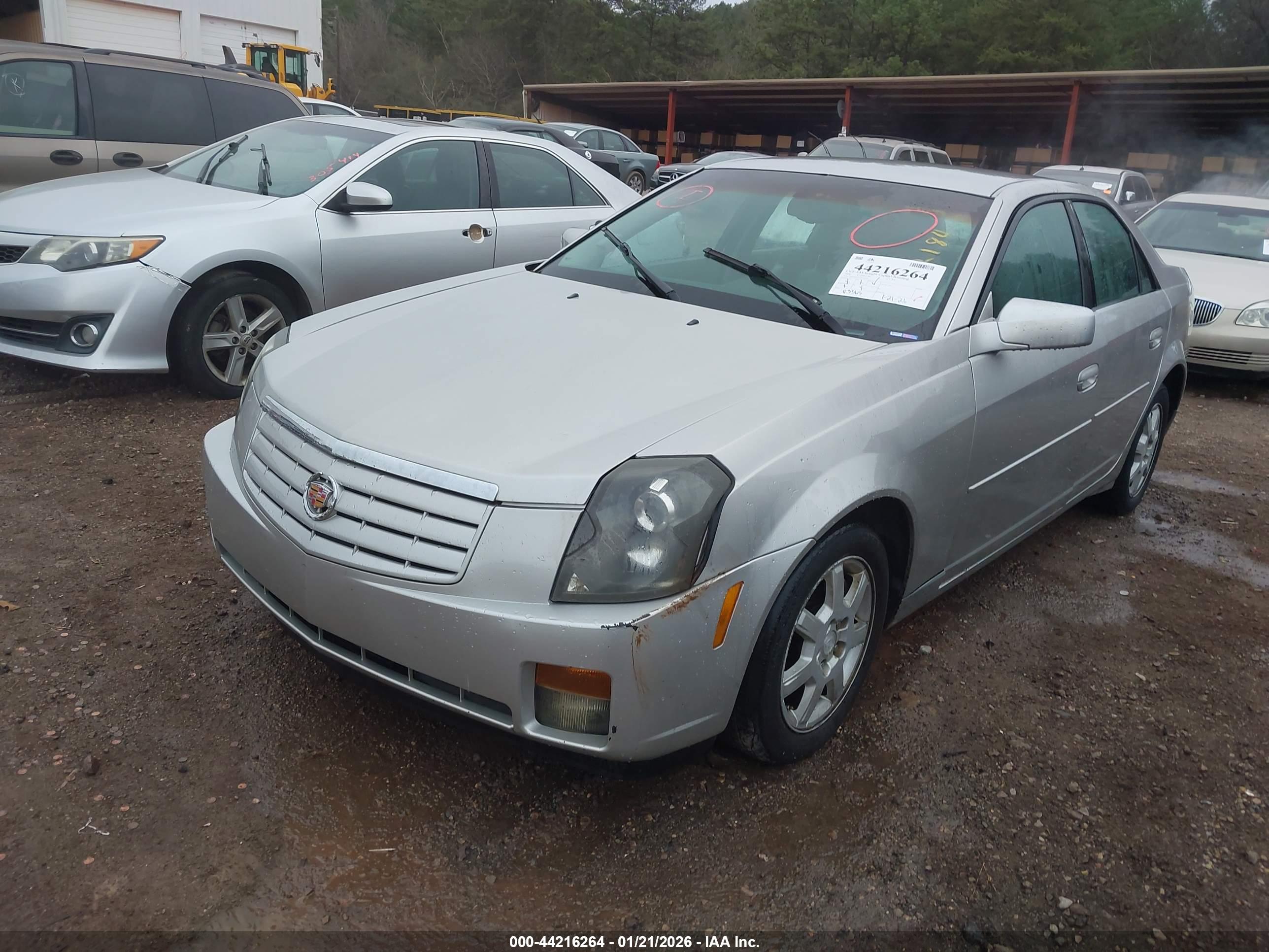 CADILLAC CTS image 6