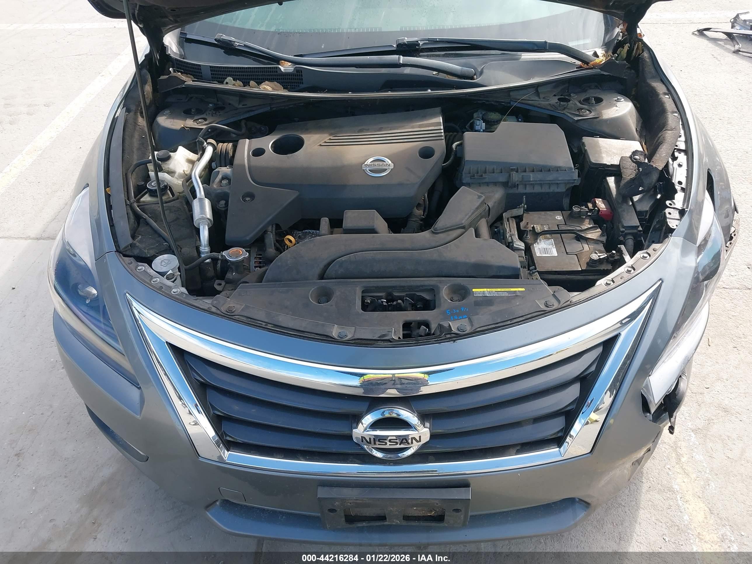 NISSAN ALTIMA image 10