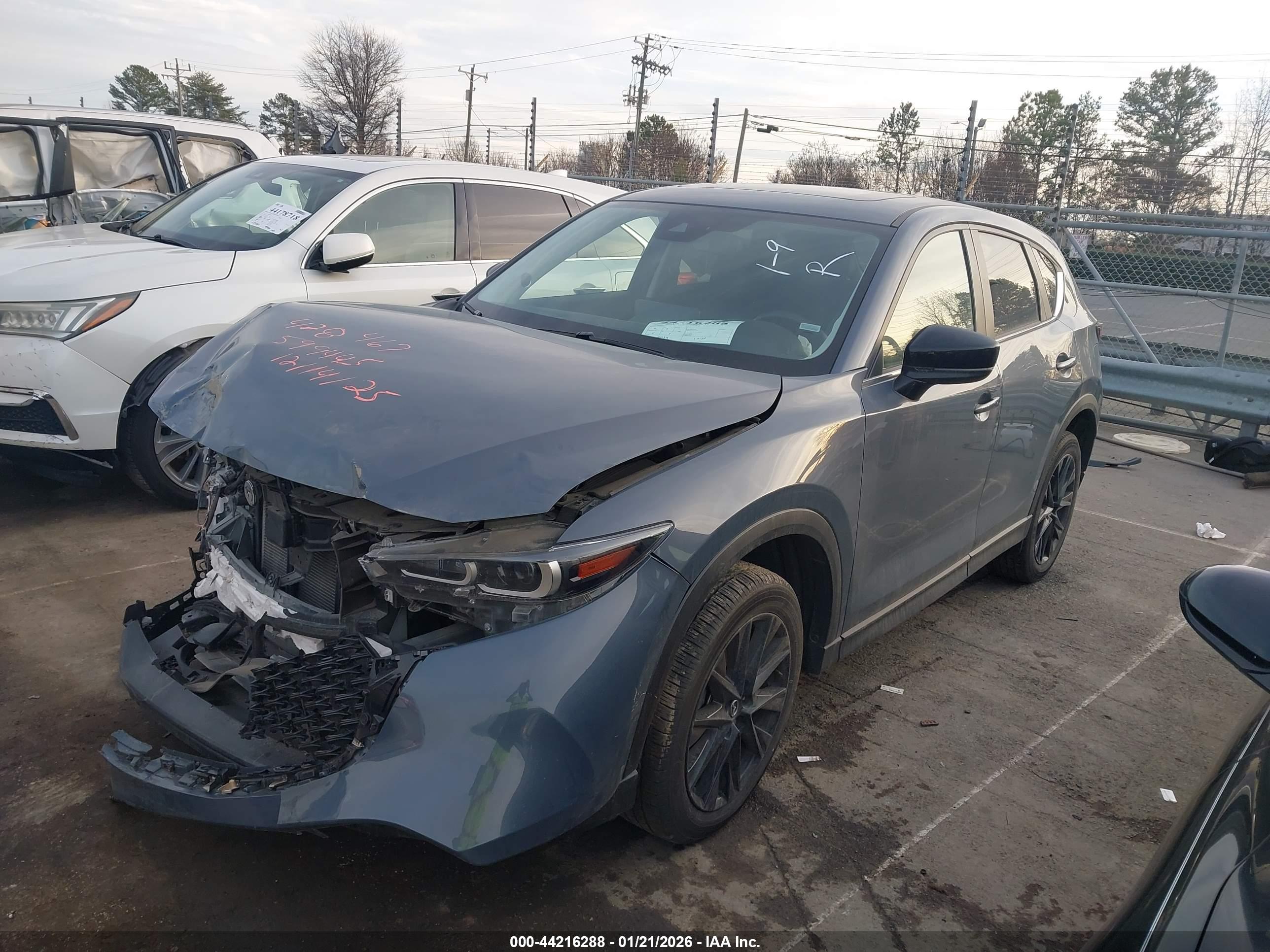 MAZDA CX-5 image 2