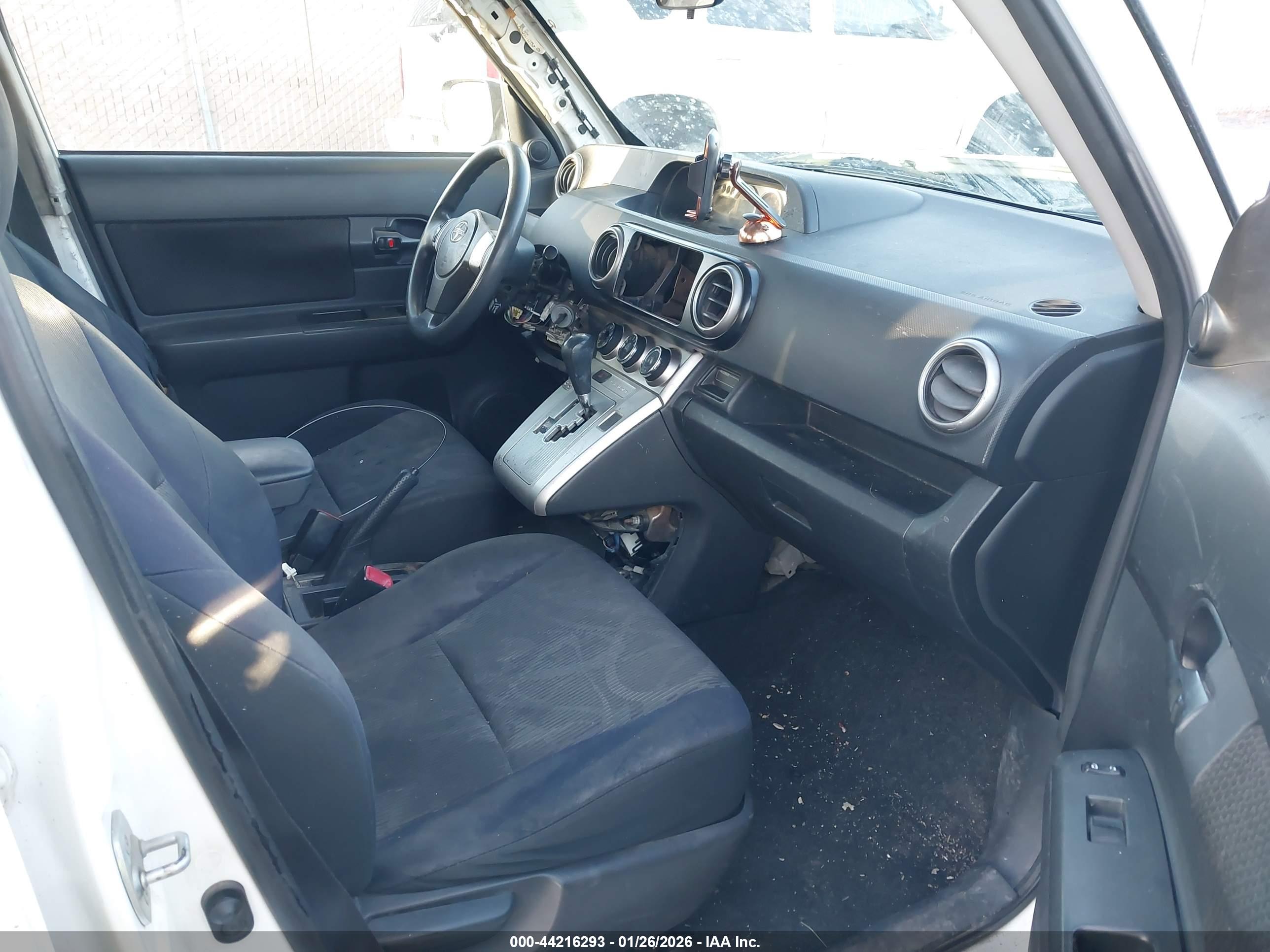SCION XB image 5
