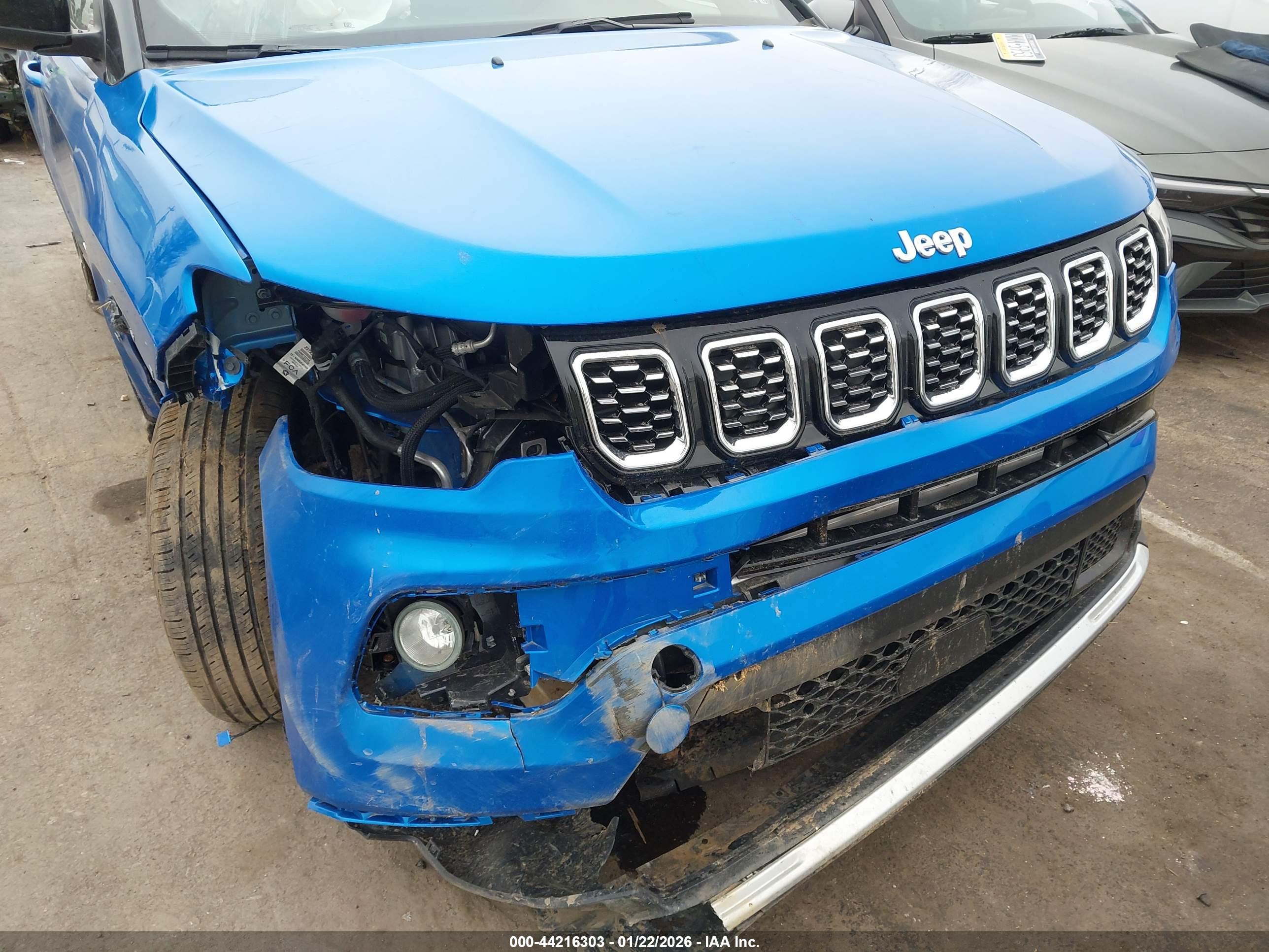 JEEP COMPASS image 6