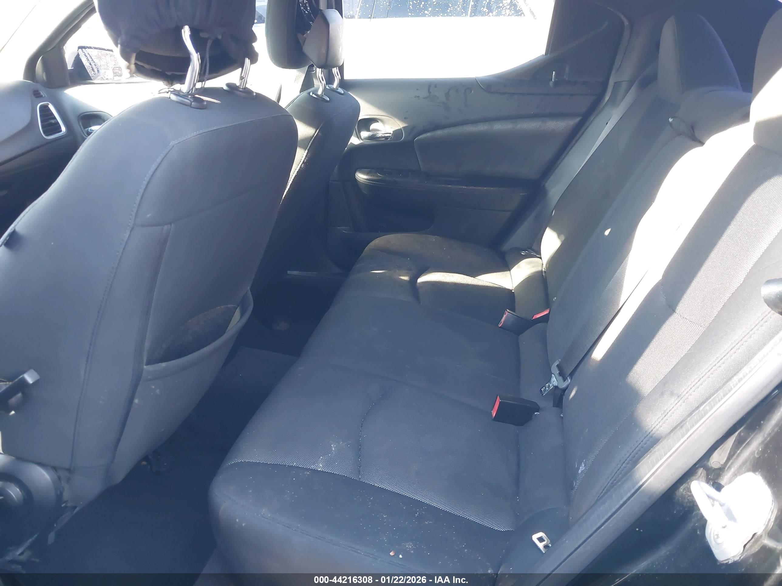 DODGE AVENGER image 8