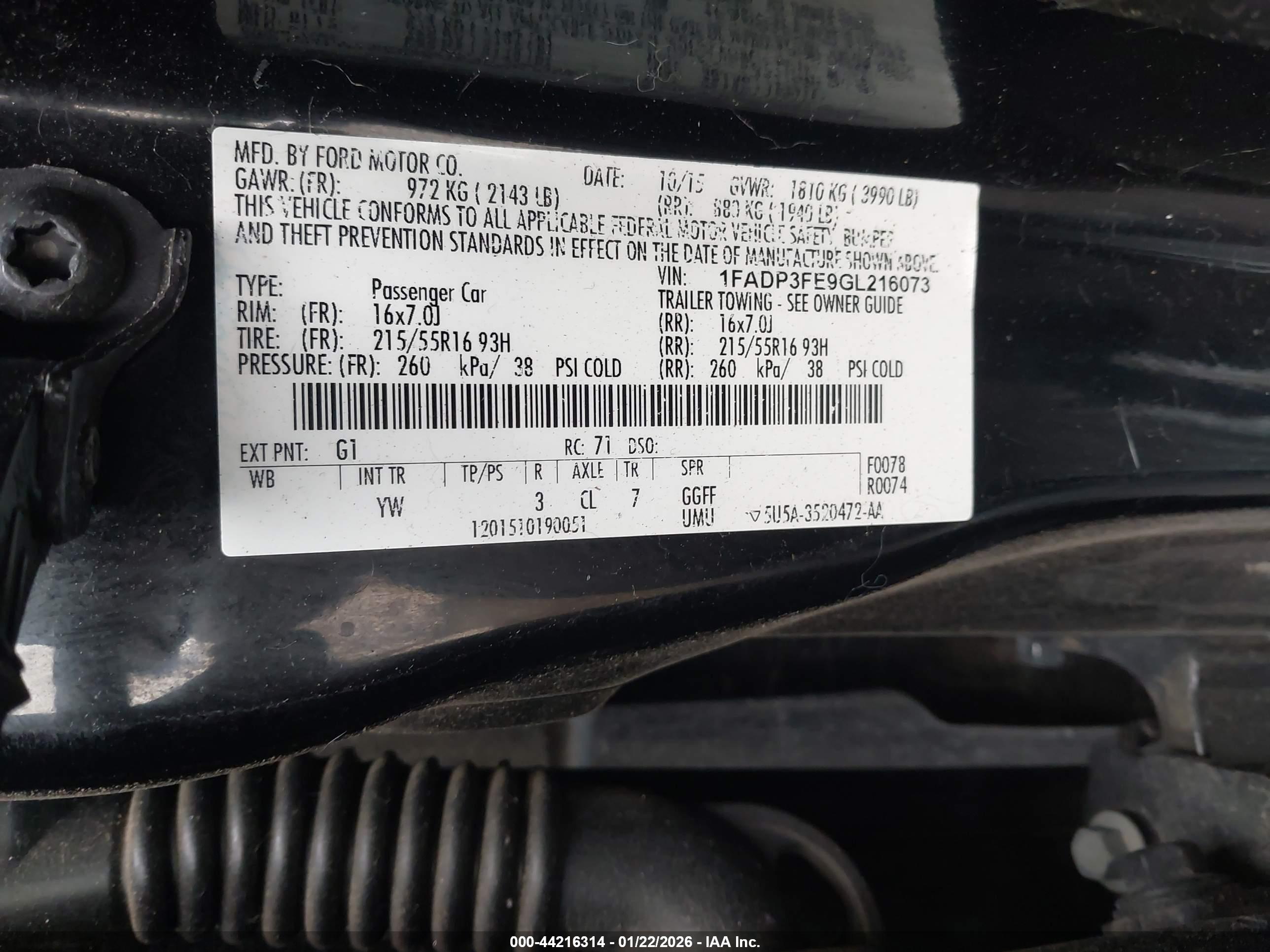 FORD FOCUS image 9