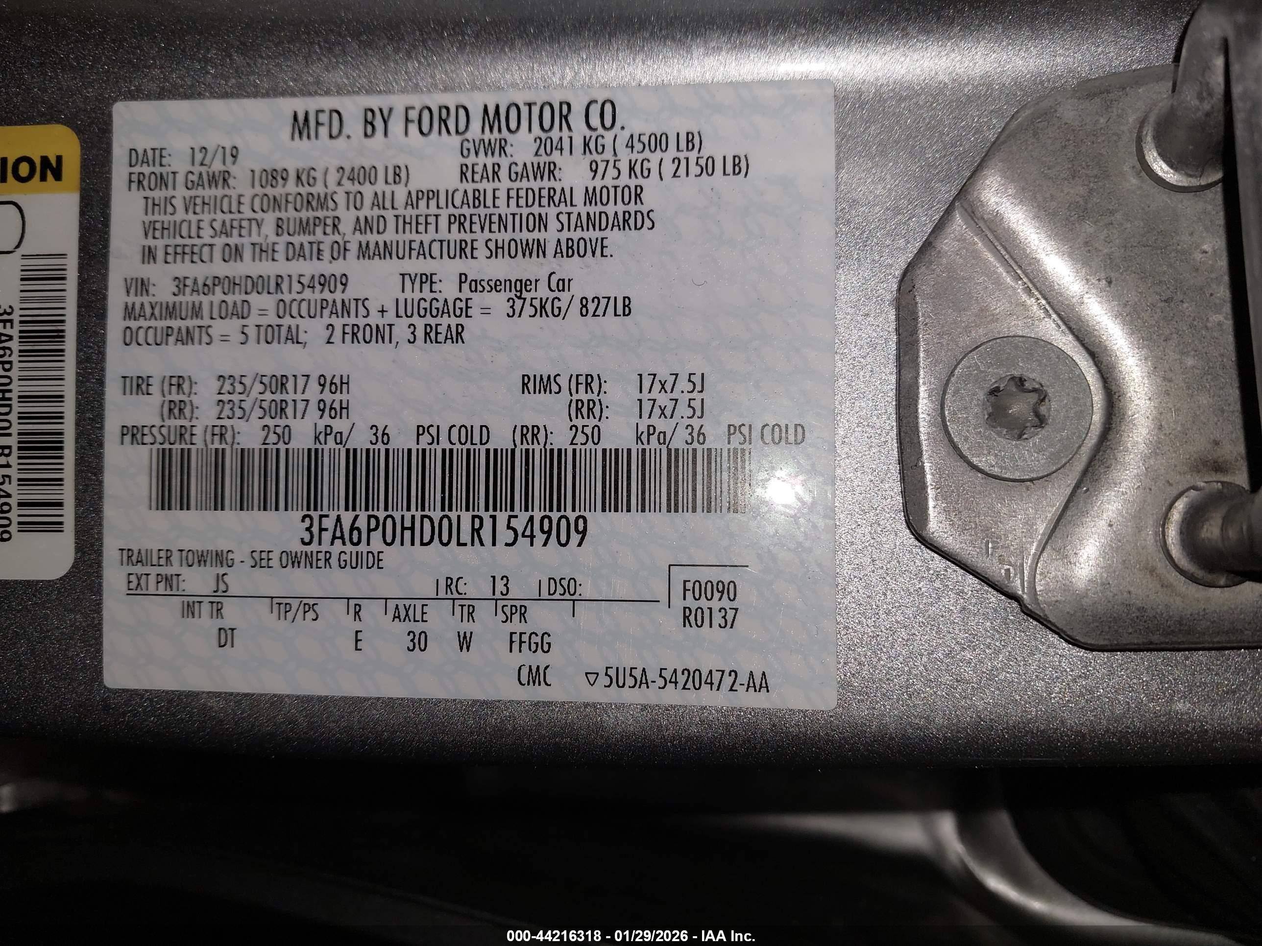 FORD FUSION image 9