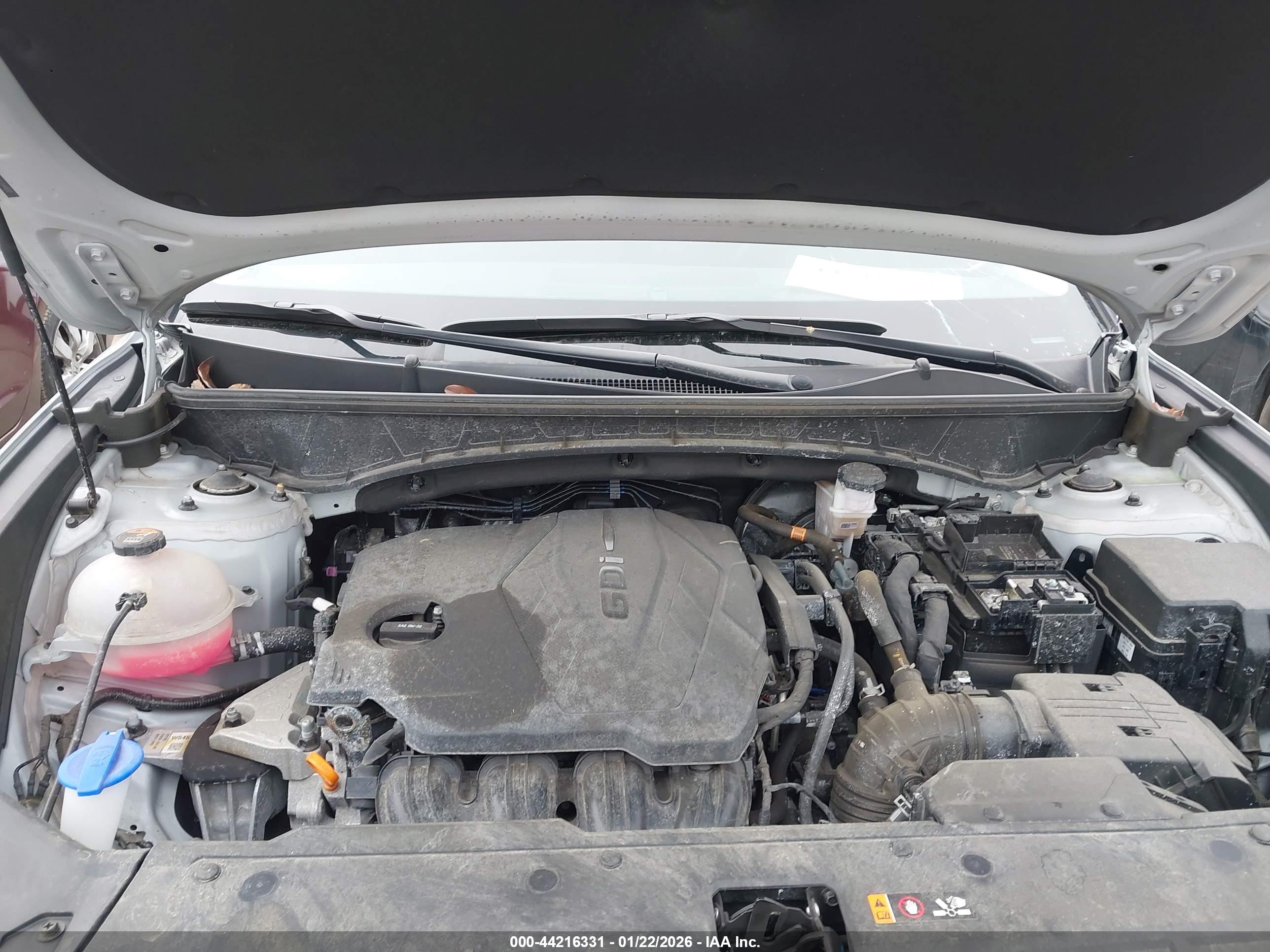 HYUNDAI TUCSON image 10