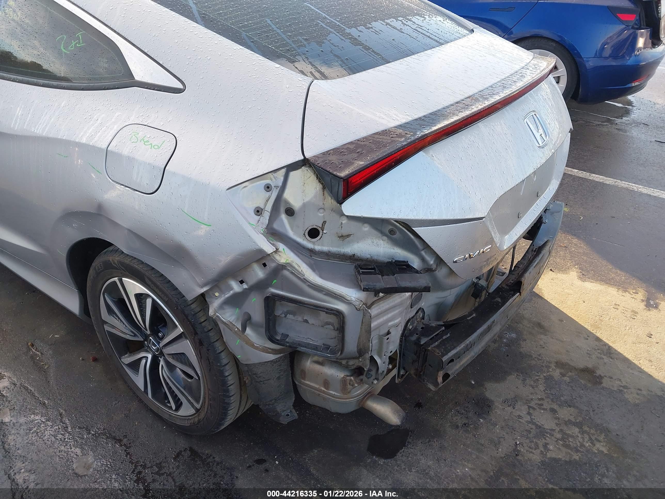 HONDA CIVIC image 6