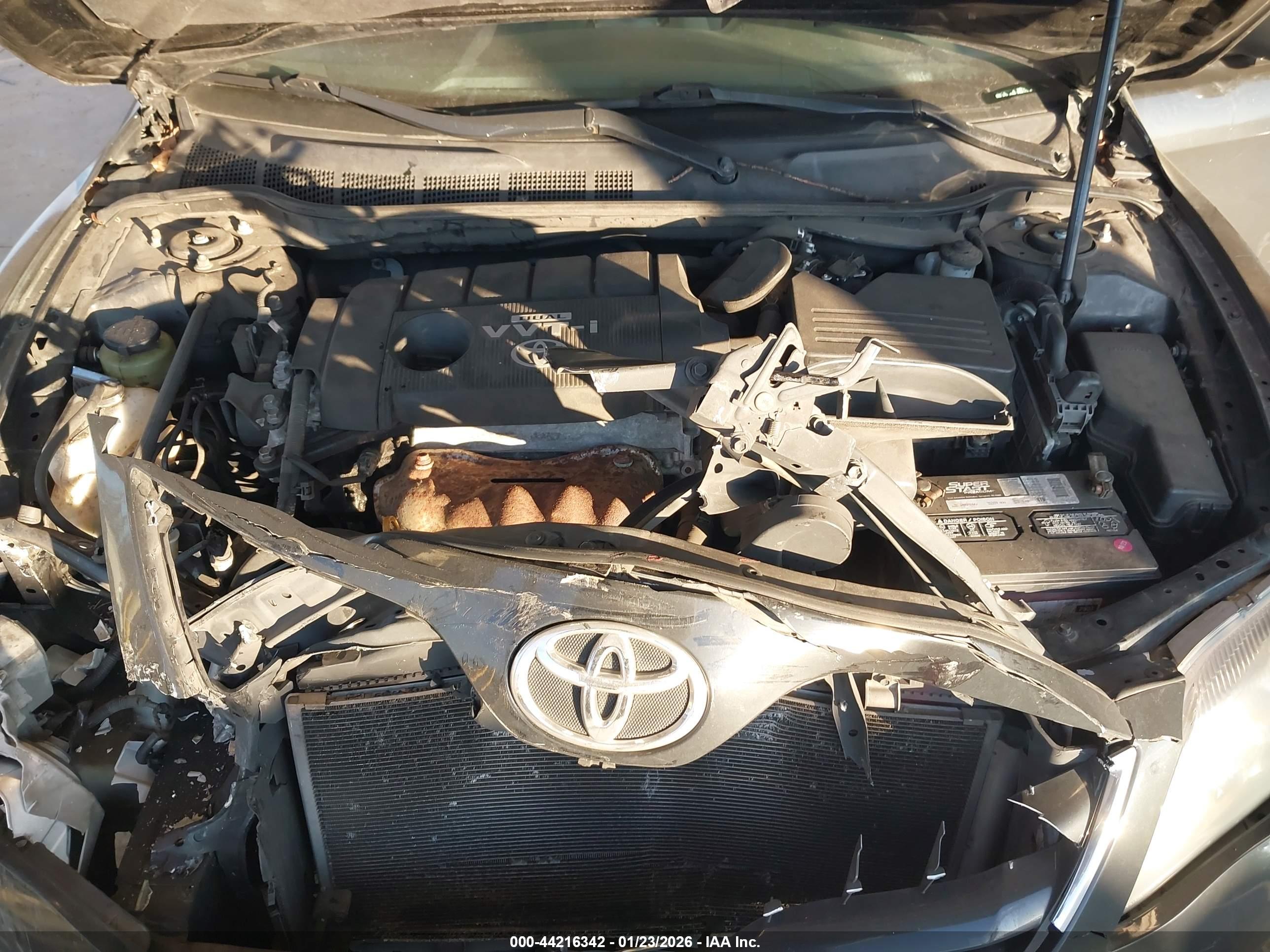 TOYOTA CAMRY image 10