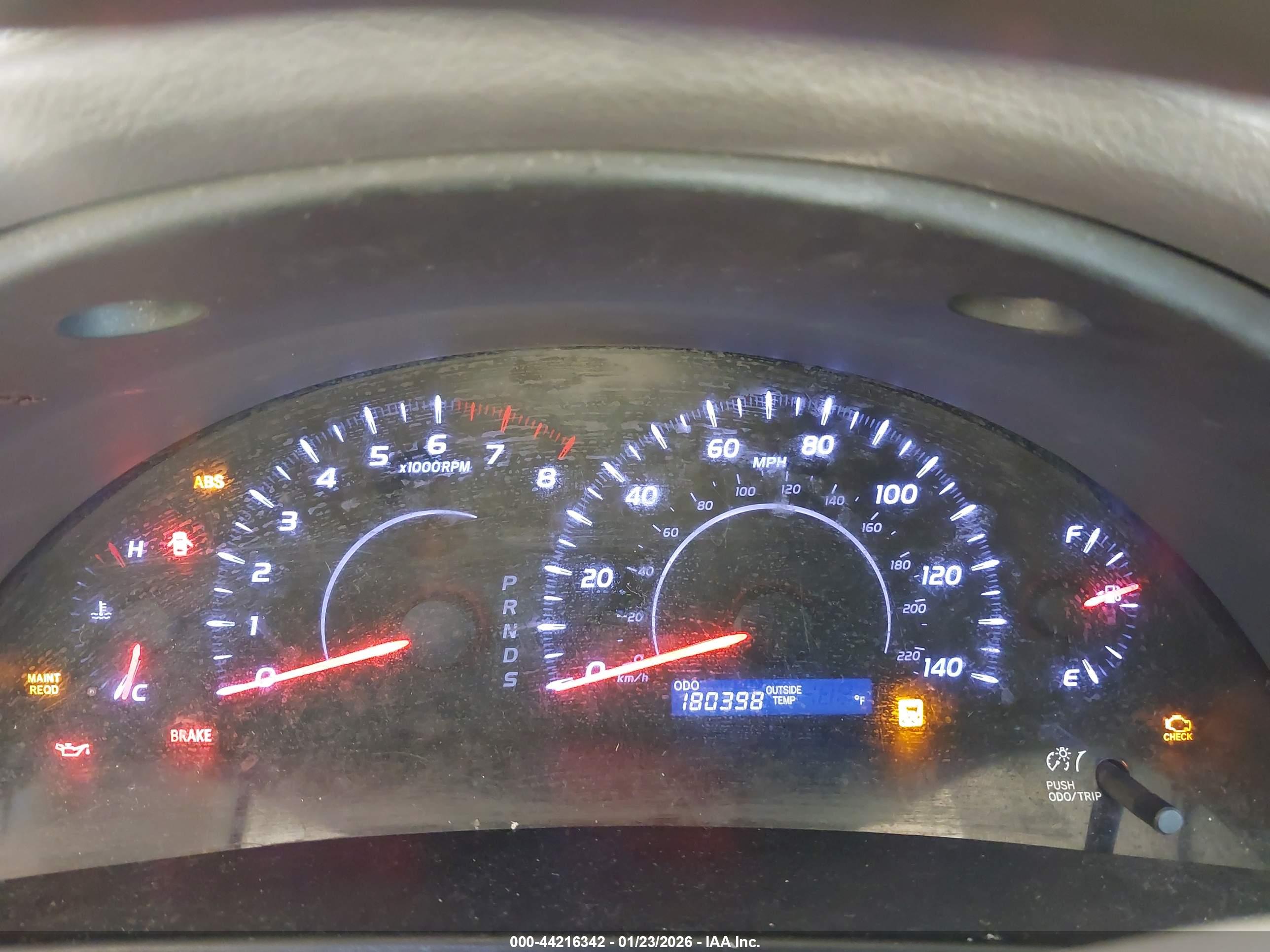 TOYOTA CAMRY image 7