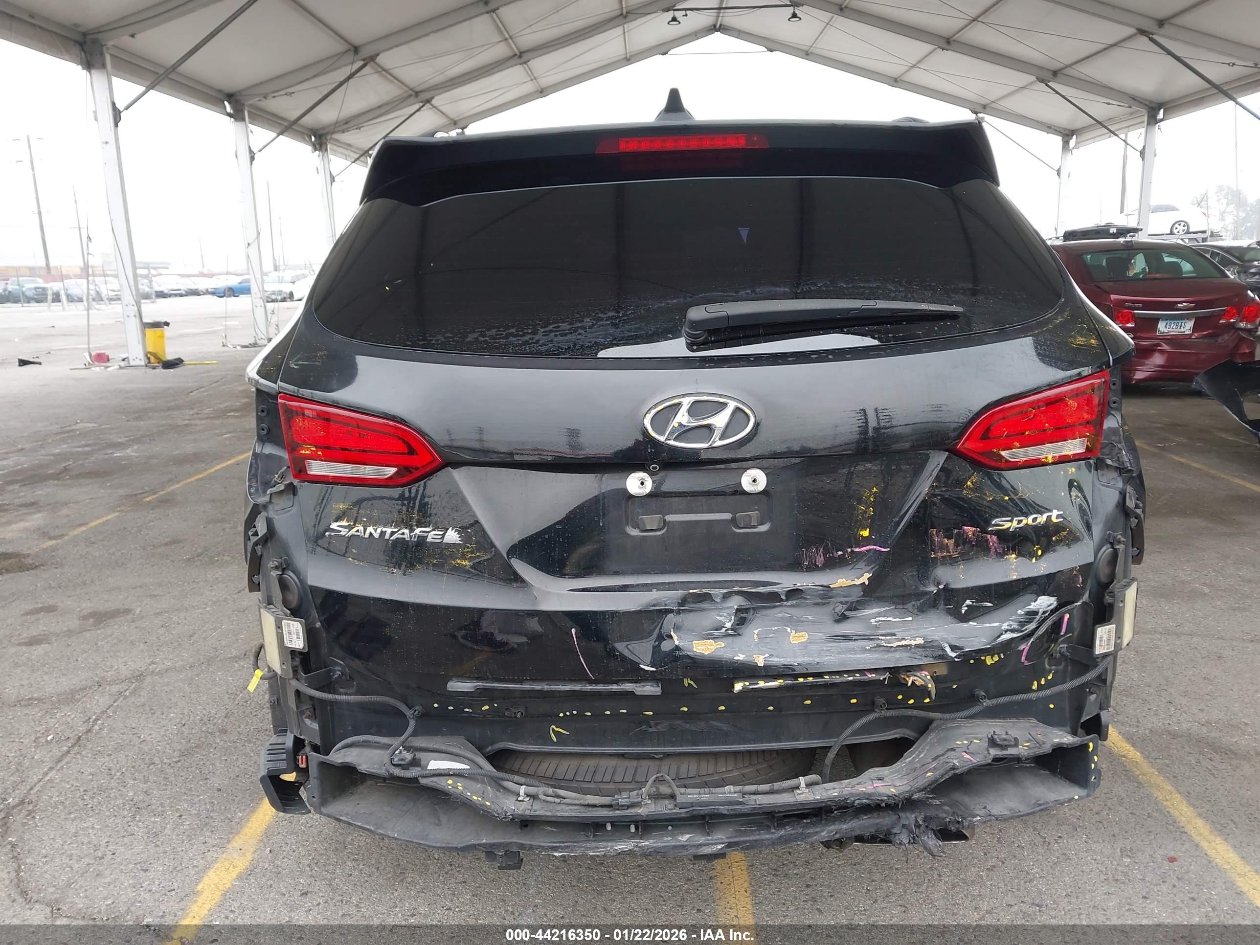 HYUNDAI SANTA image 6