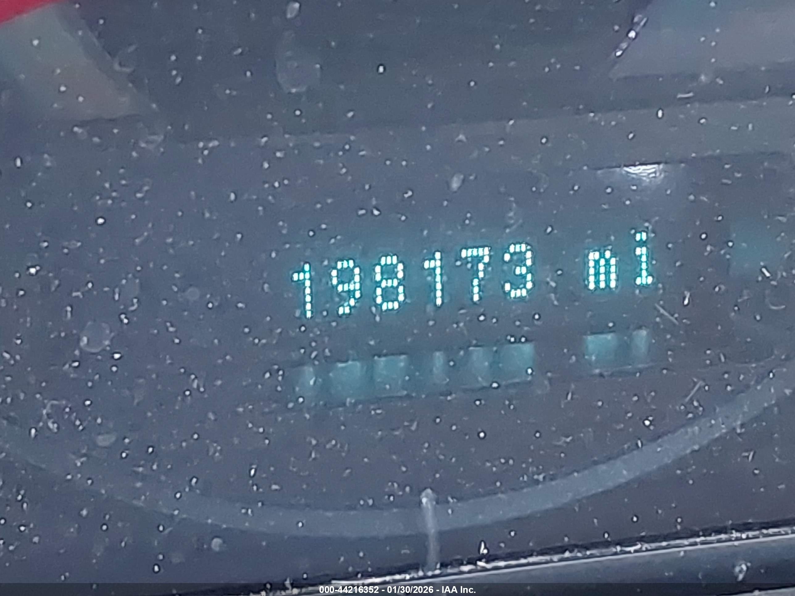 FORD FUSION image 7