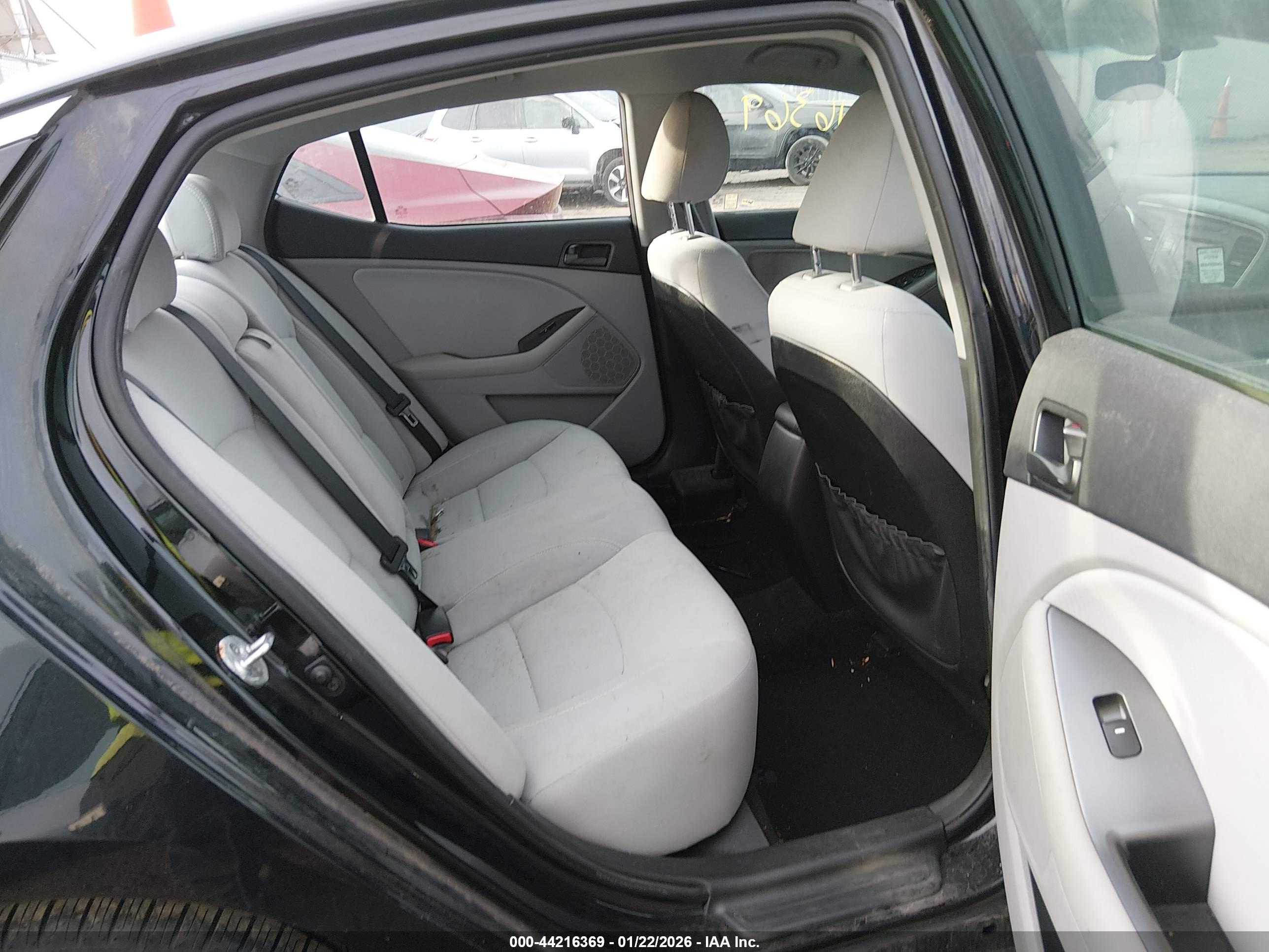 KIA OPTIMA image 8