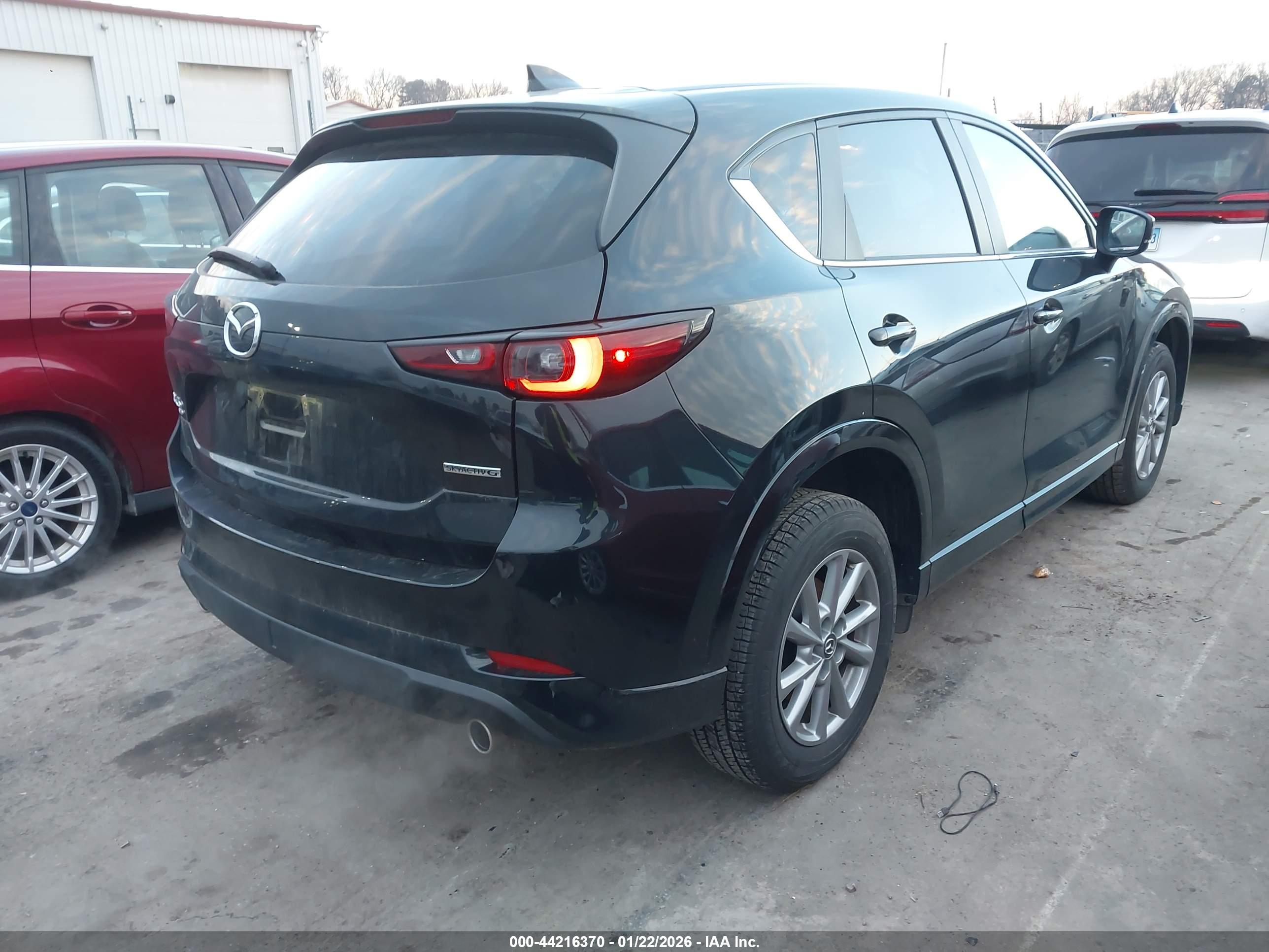 MAZDA CX-5 image 4