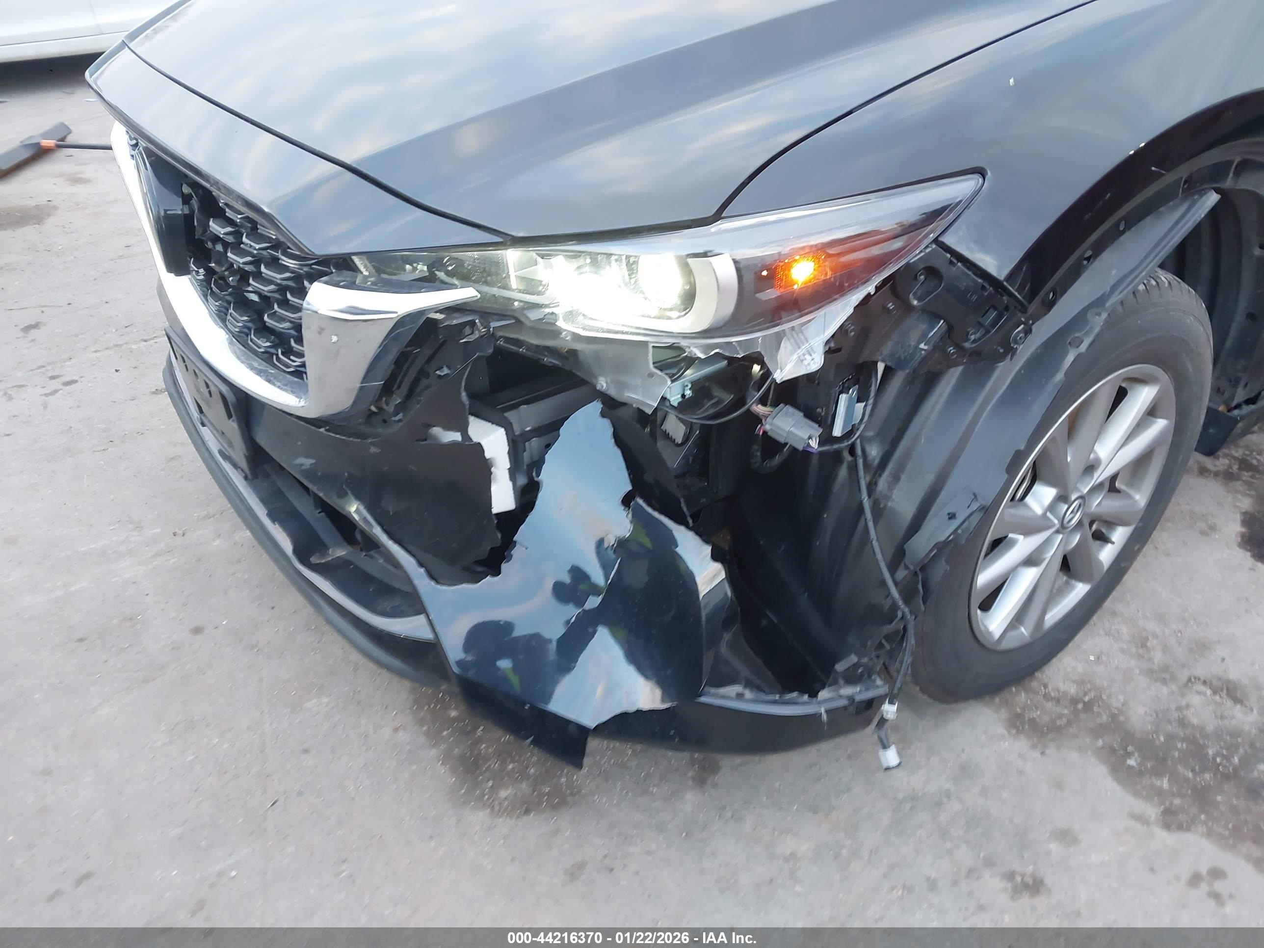 MAZDA CX-5 image 6