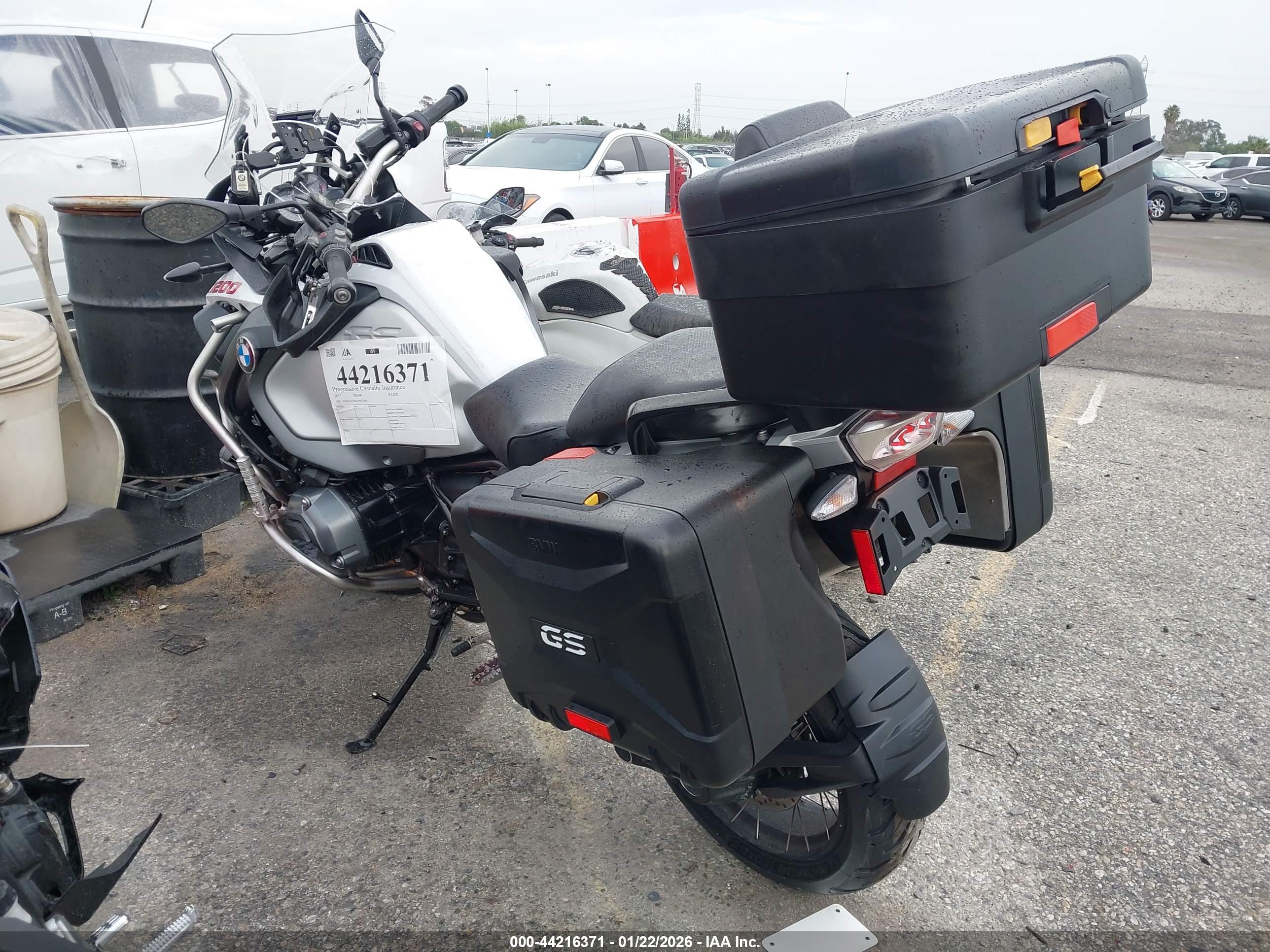BMW R1200 image 3