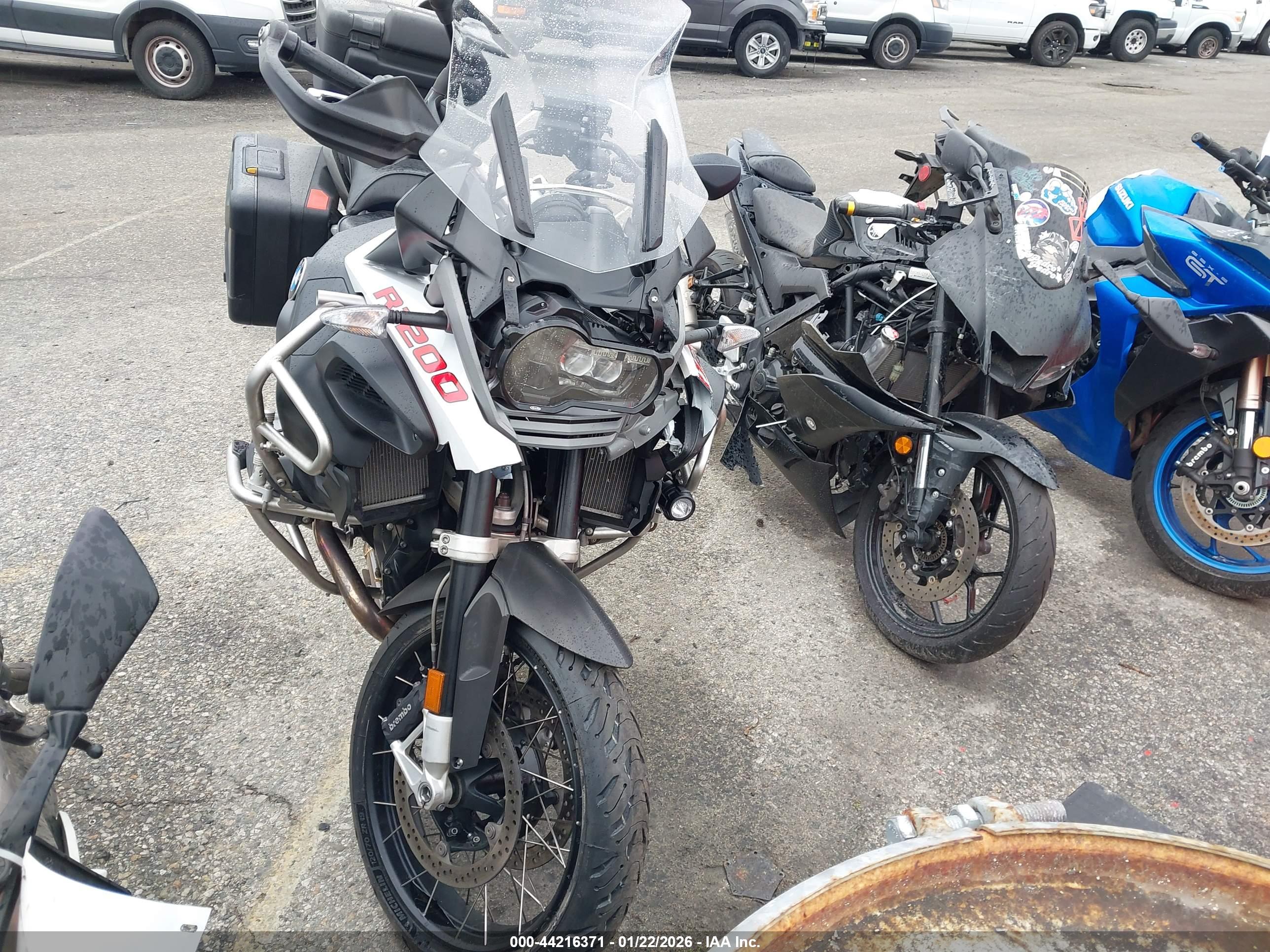 BMW R1200 image 5