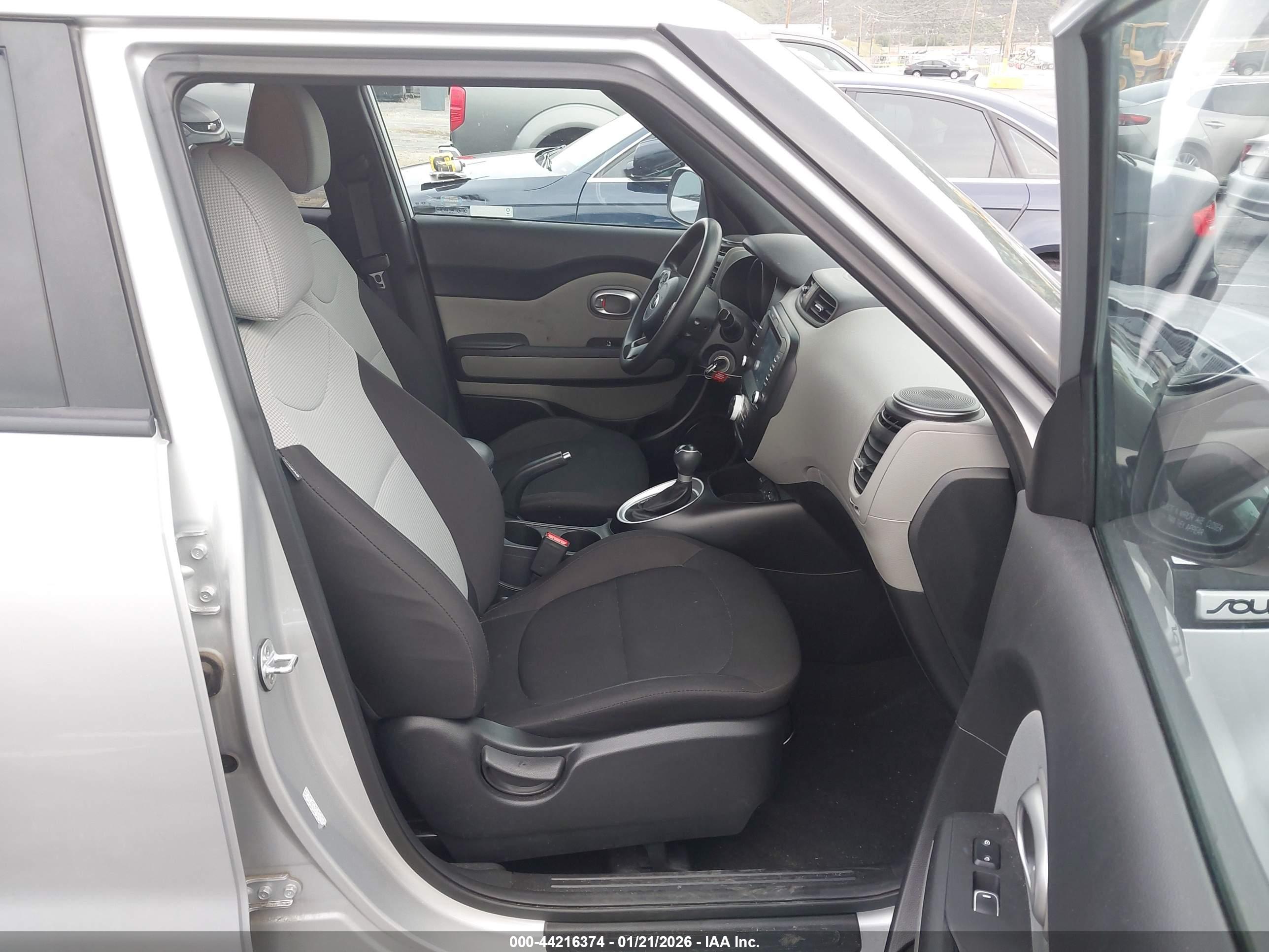 KIA SOUL image 5