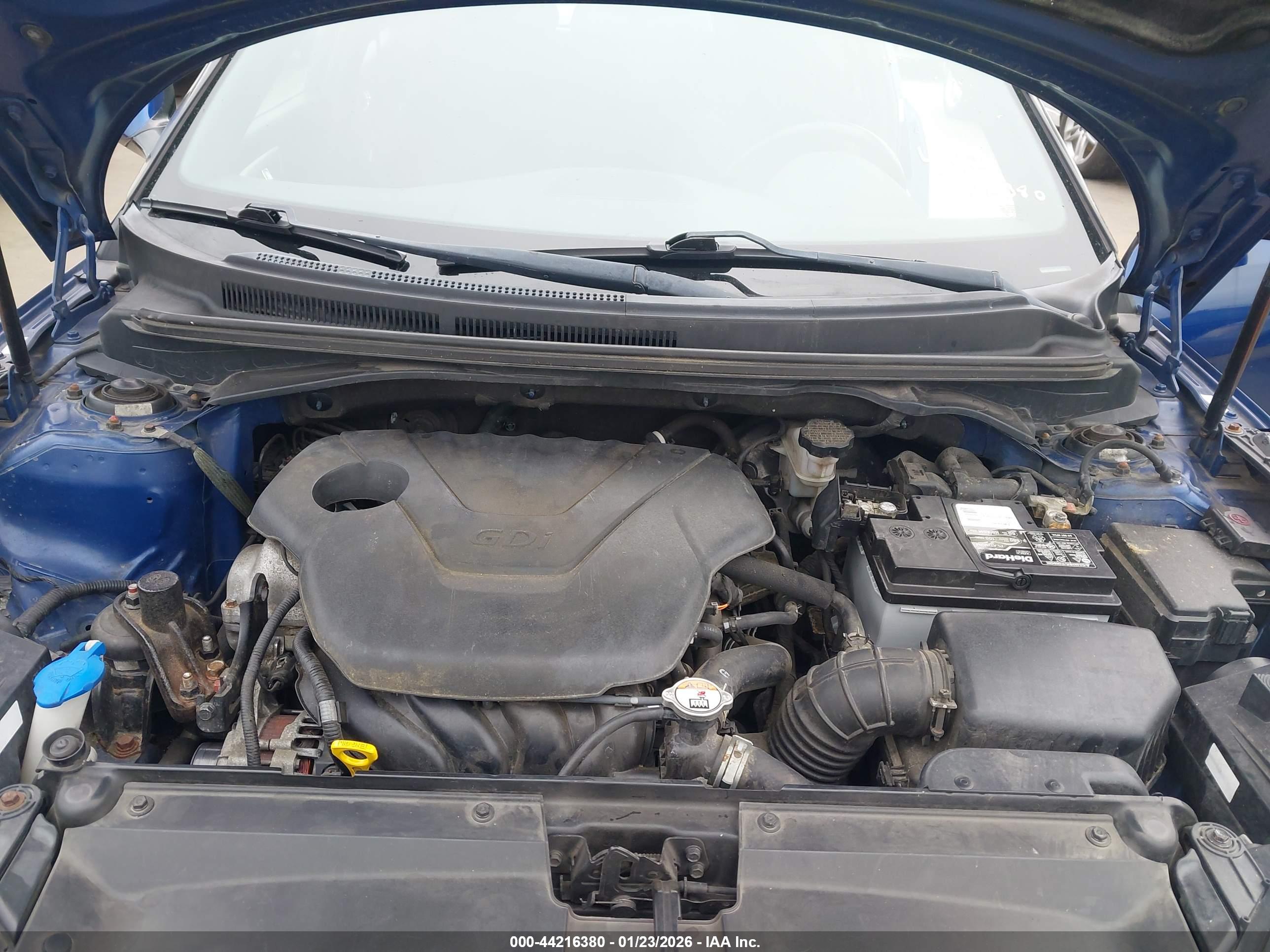 HYUNDAI VELOSTER image 10