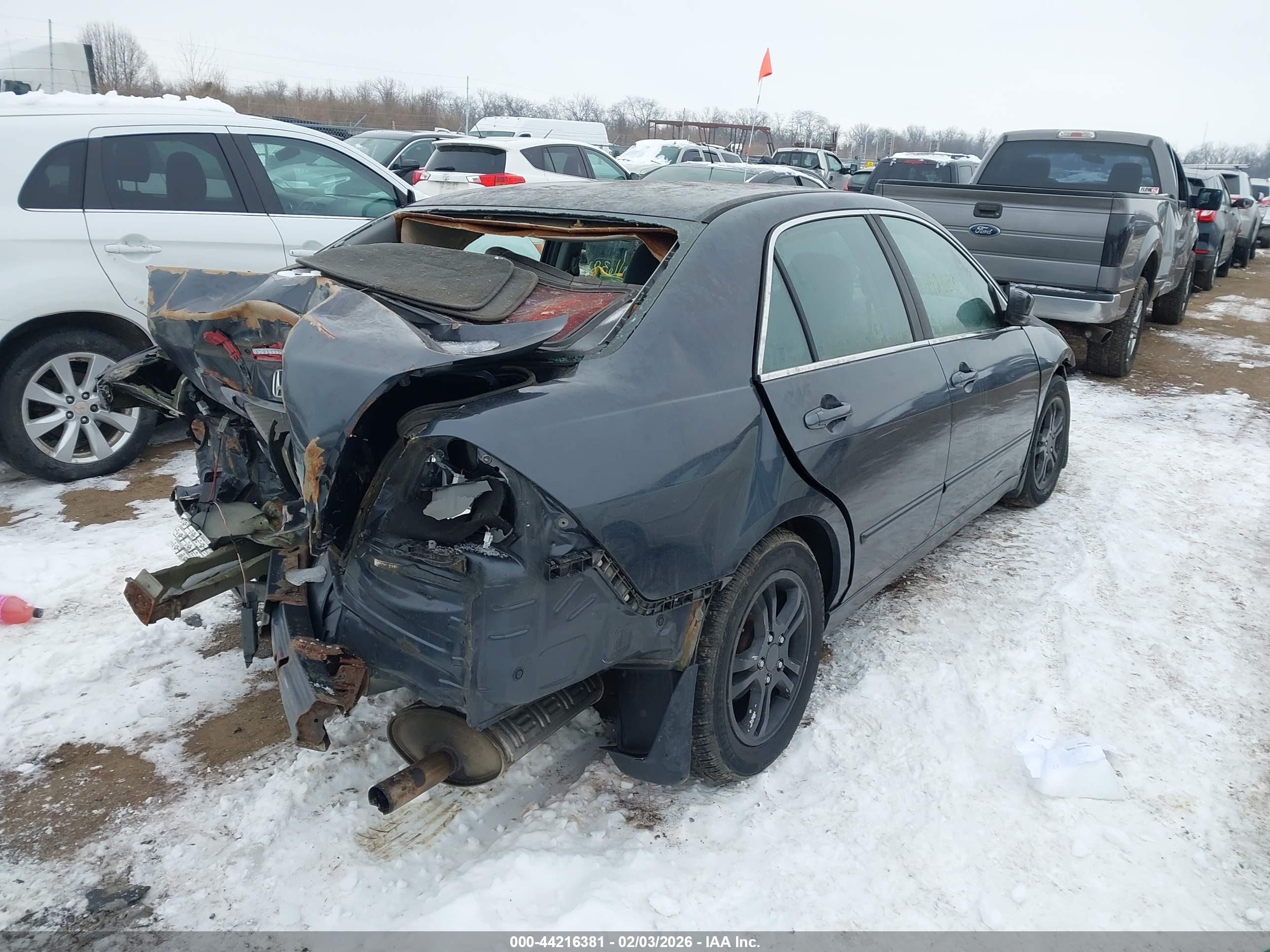 HONDA ACCORD image 4