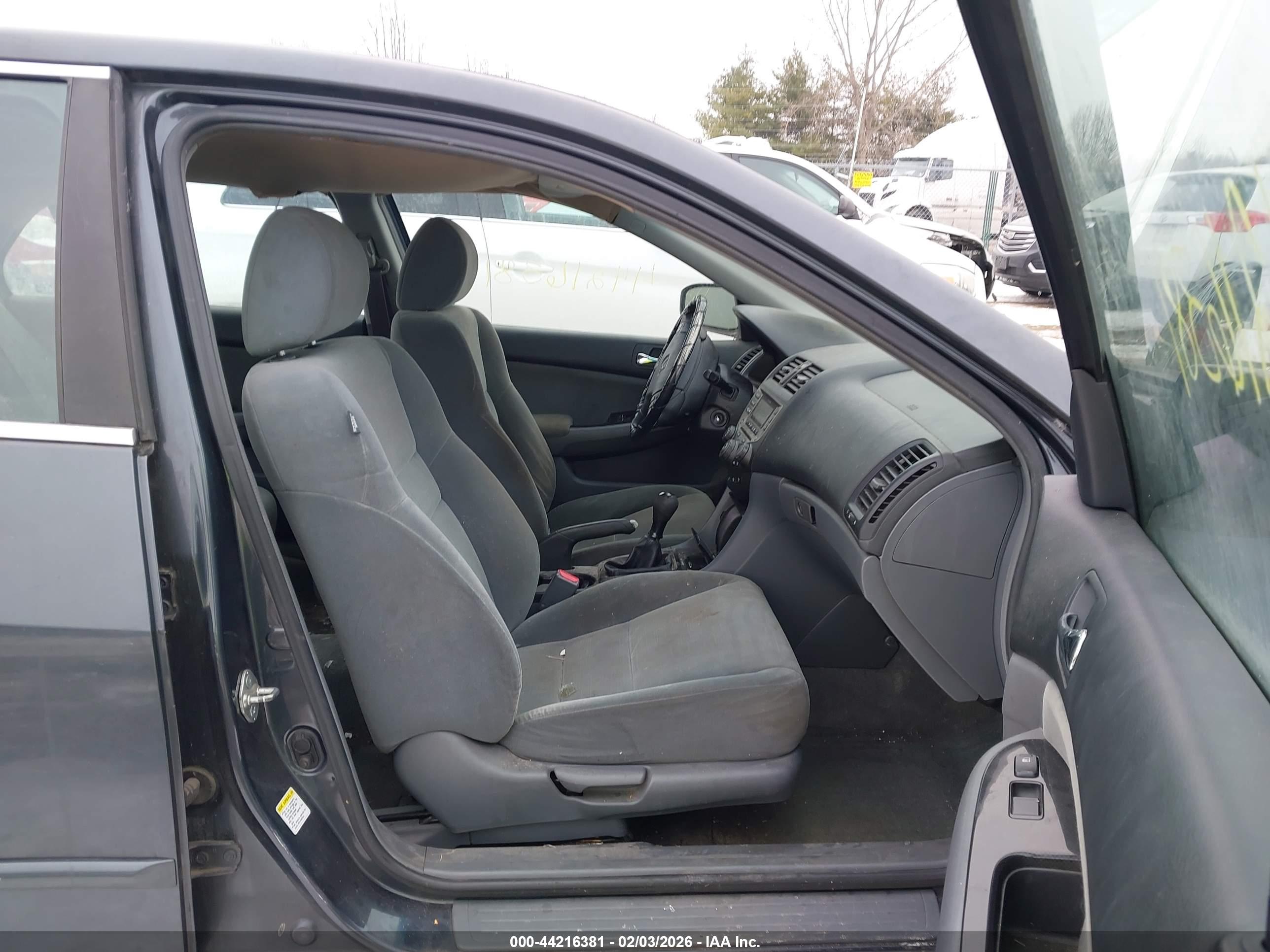 HONDA ACCORD image 5