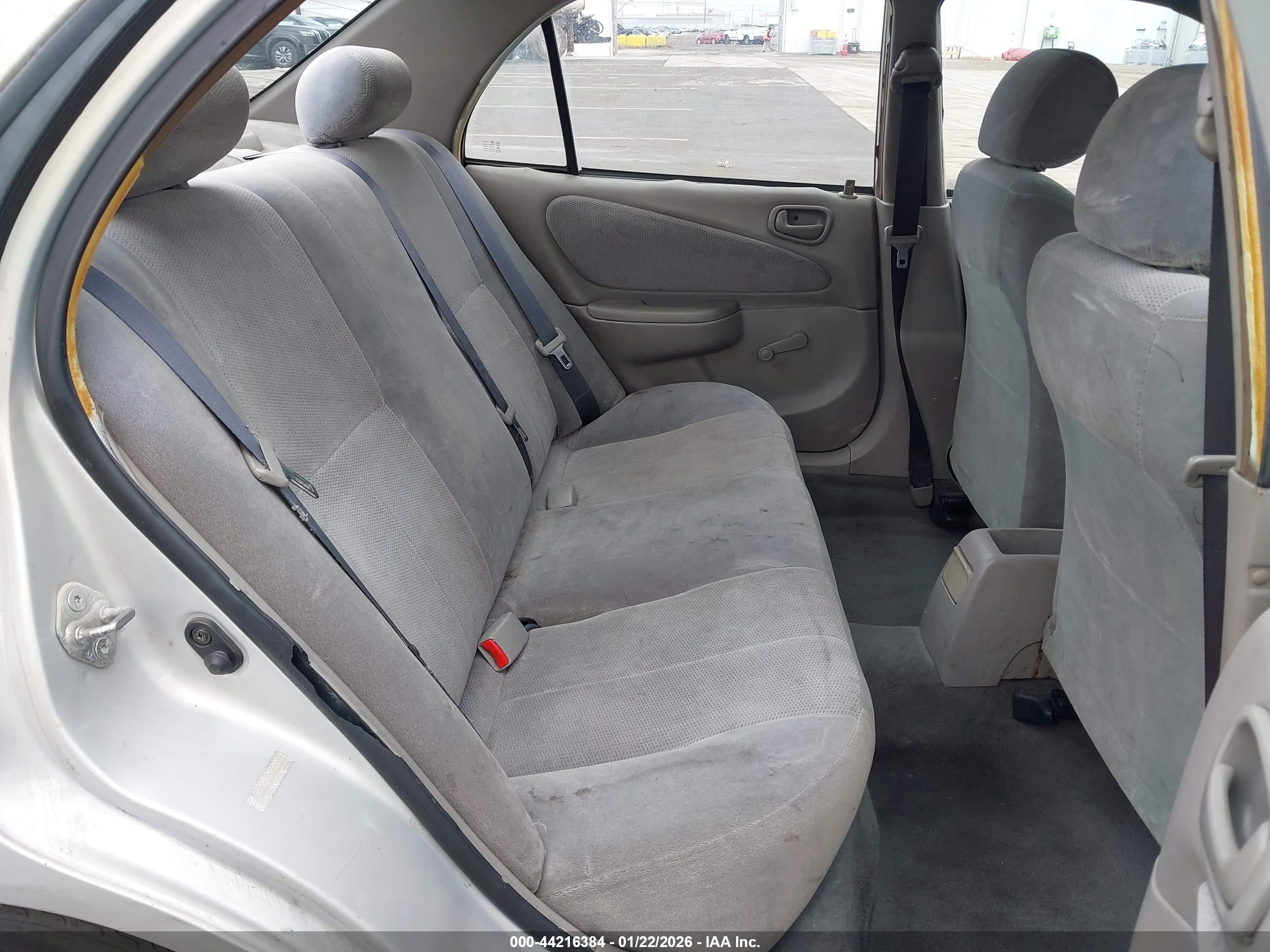 TOYOTA COROLLA image 8
