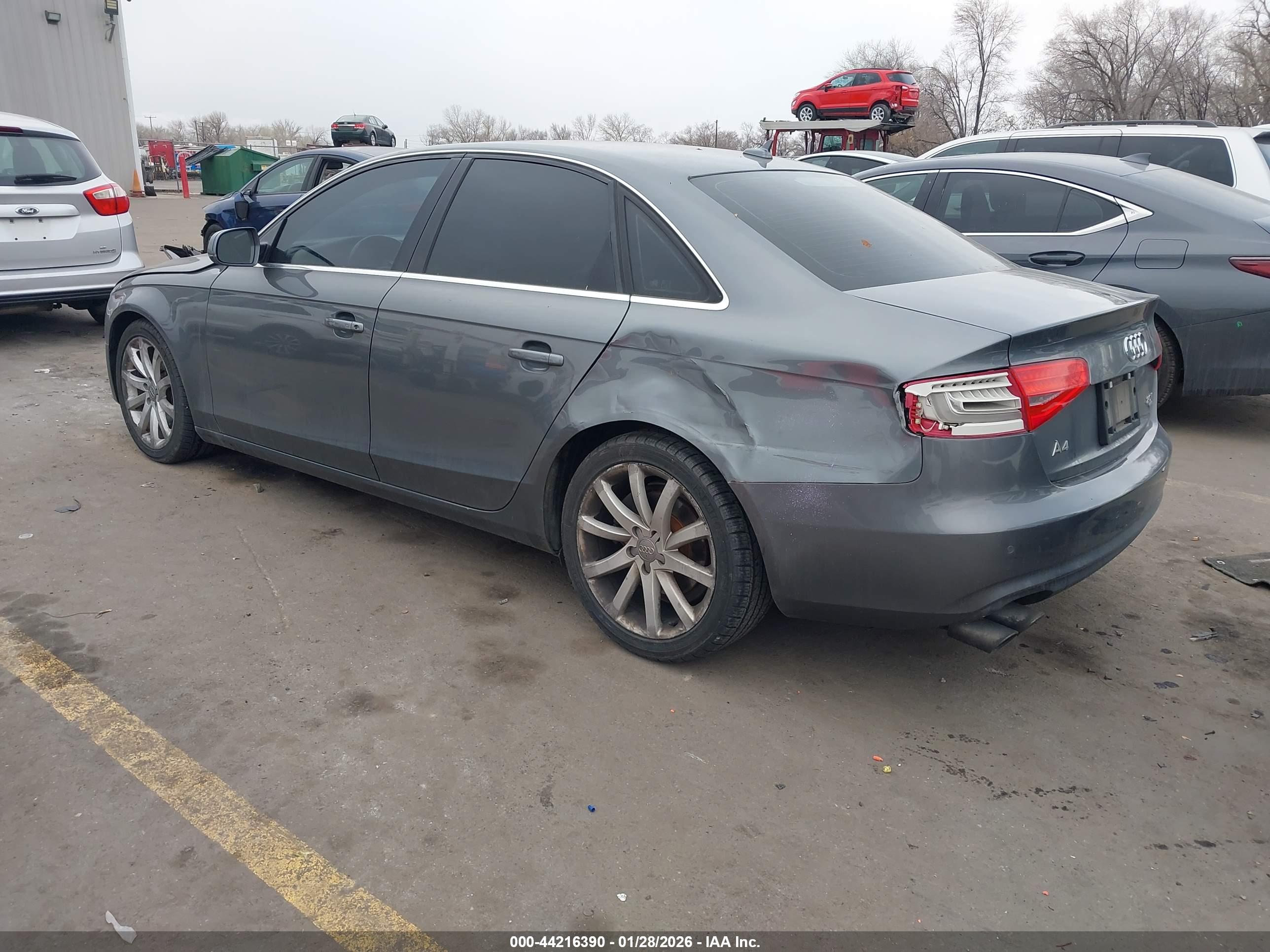 AUDI A4 image 3