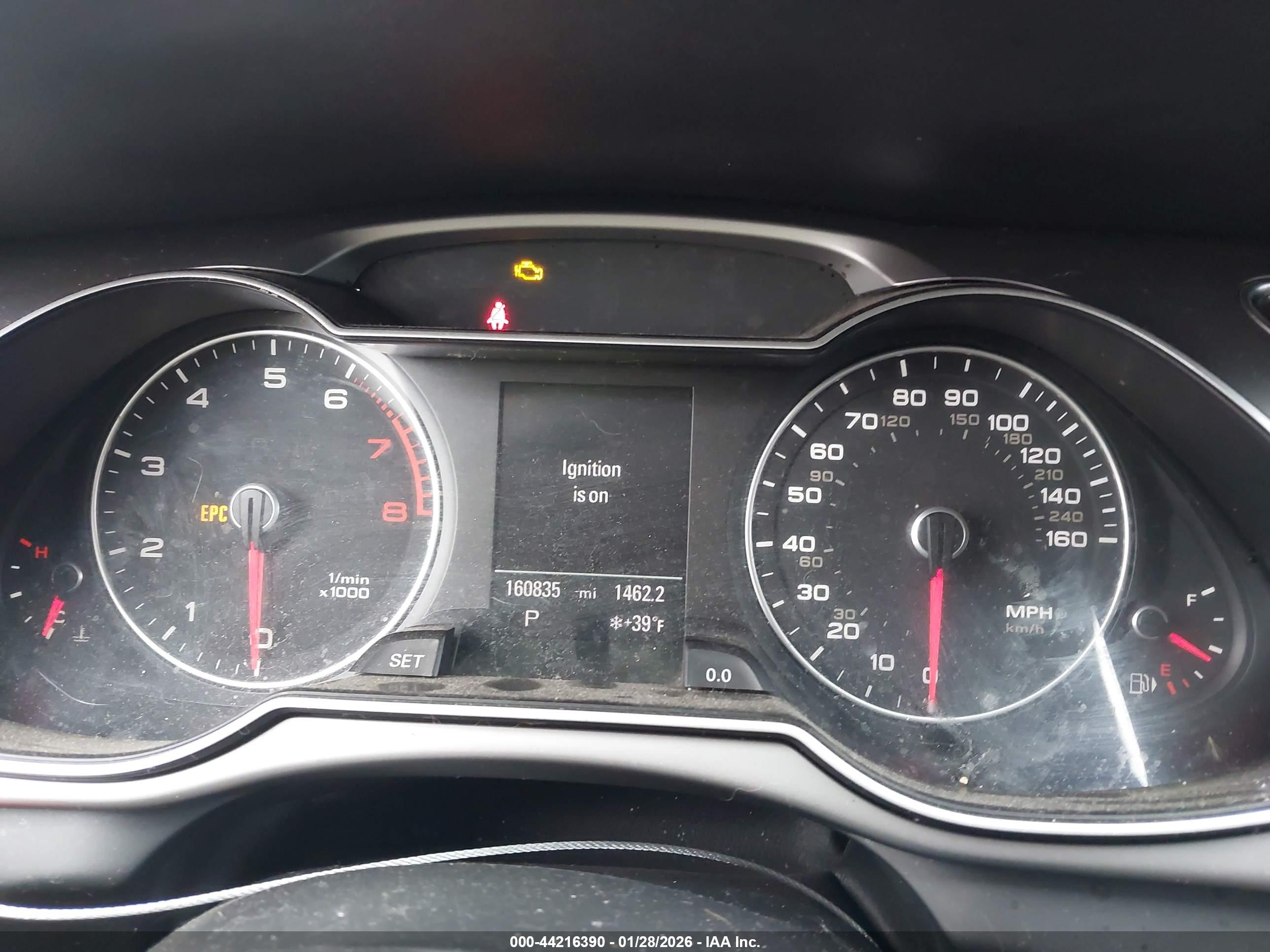 AUDI A4 image 7