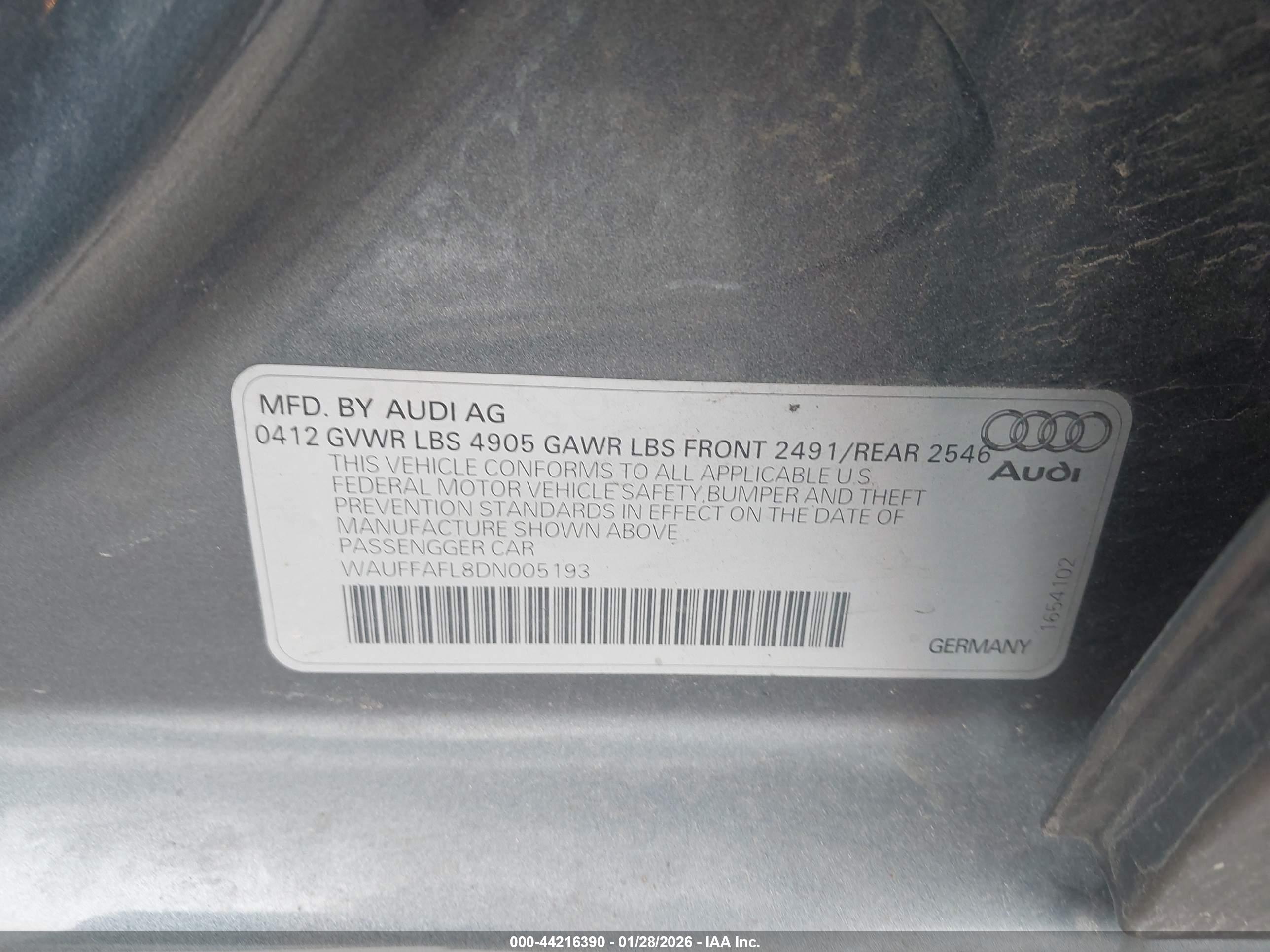 AUDI A4 image 9