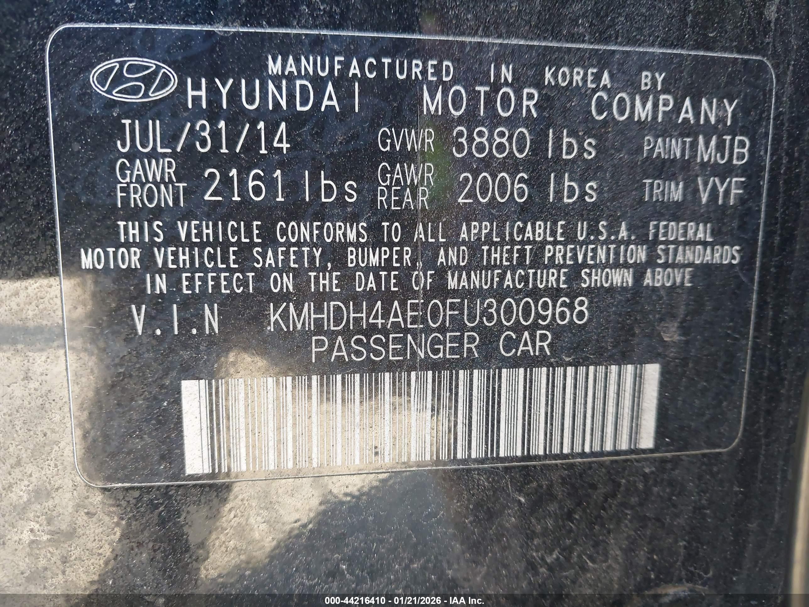 HYUNDAI ELANTRA image 9