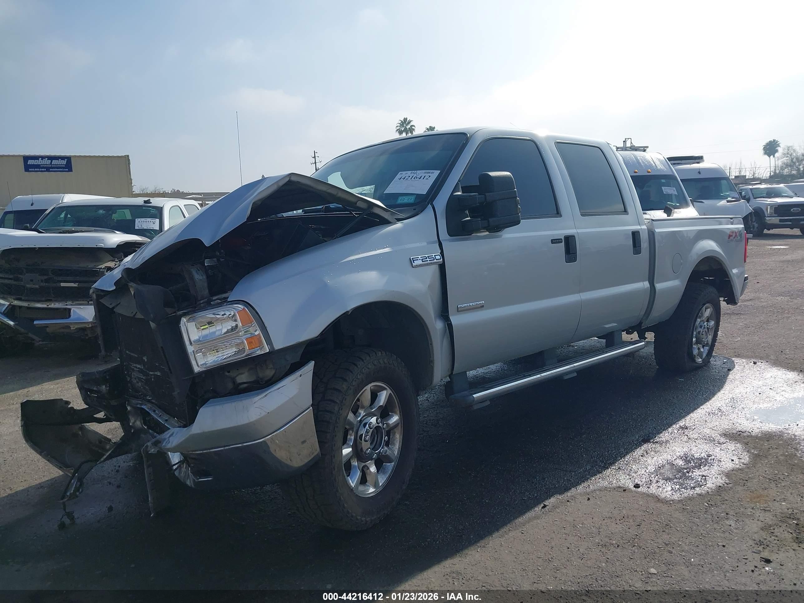 FORD F-250 image 2