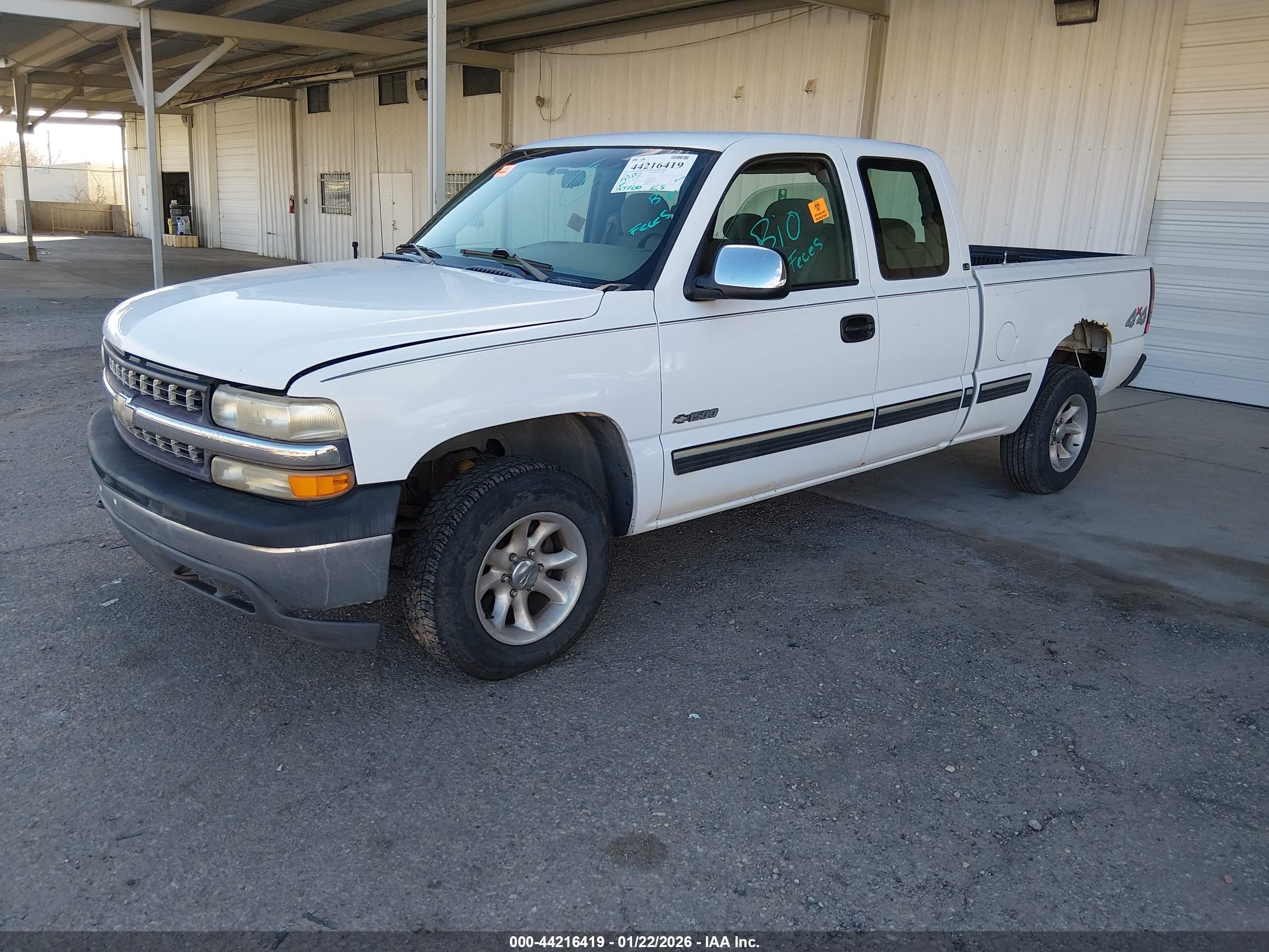 CHEVROLET SILVERADO image 2