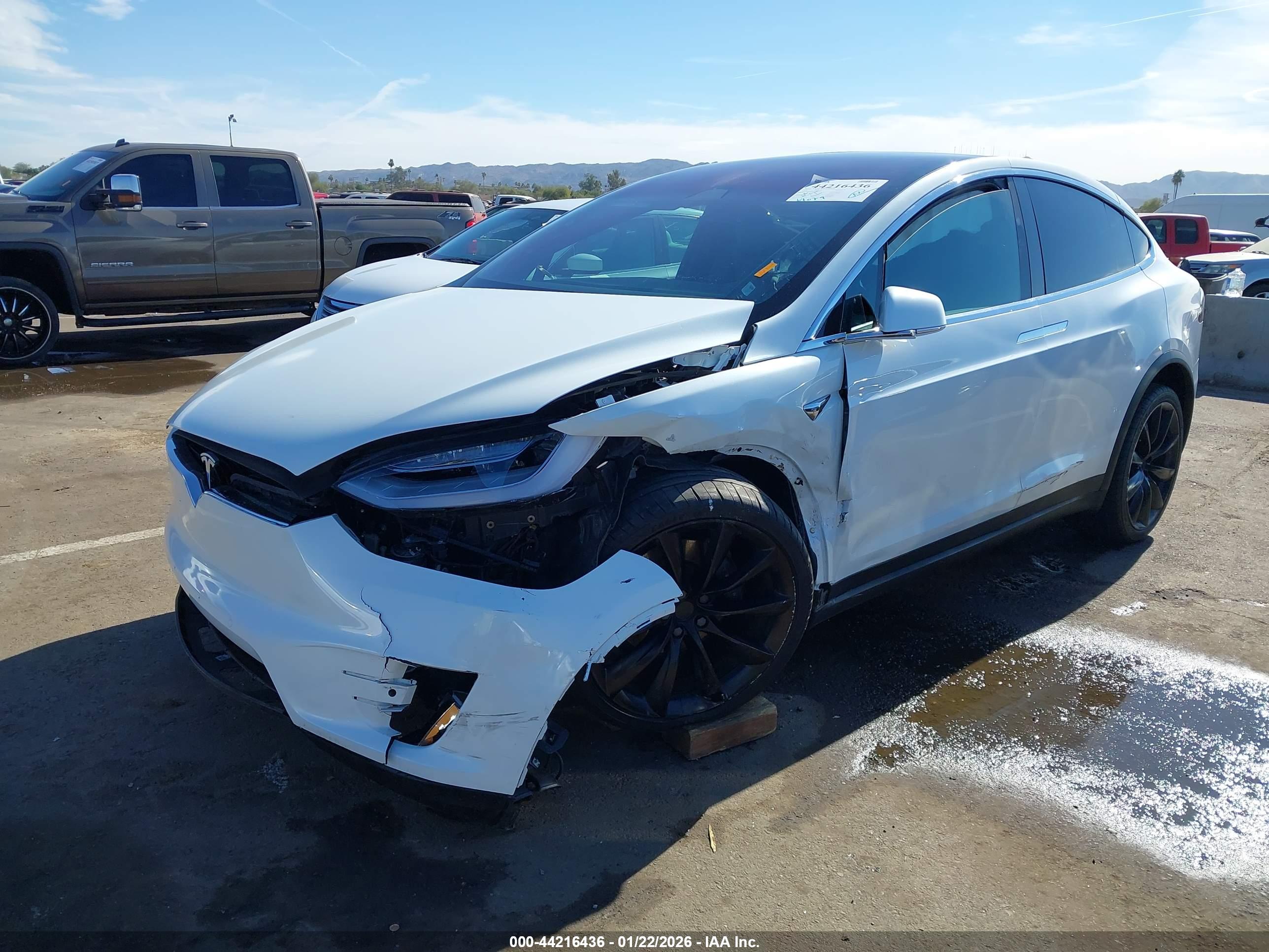 TESLA MODEL image 6