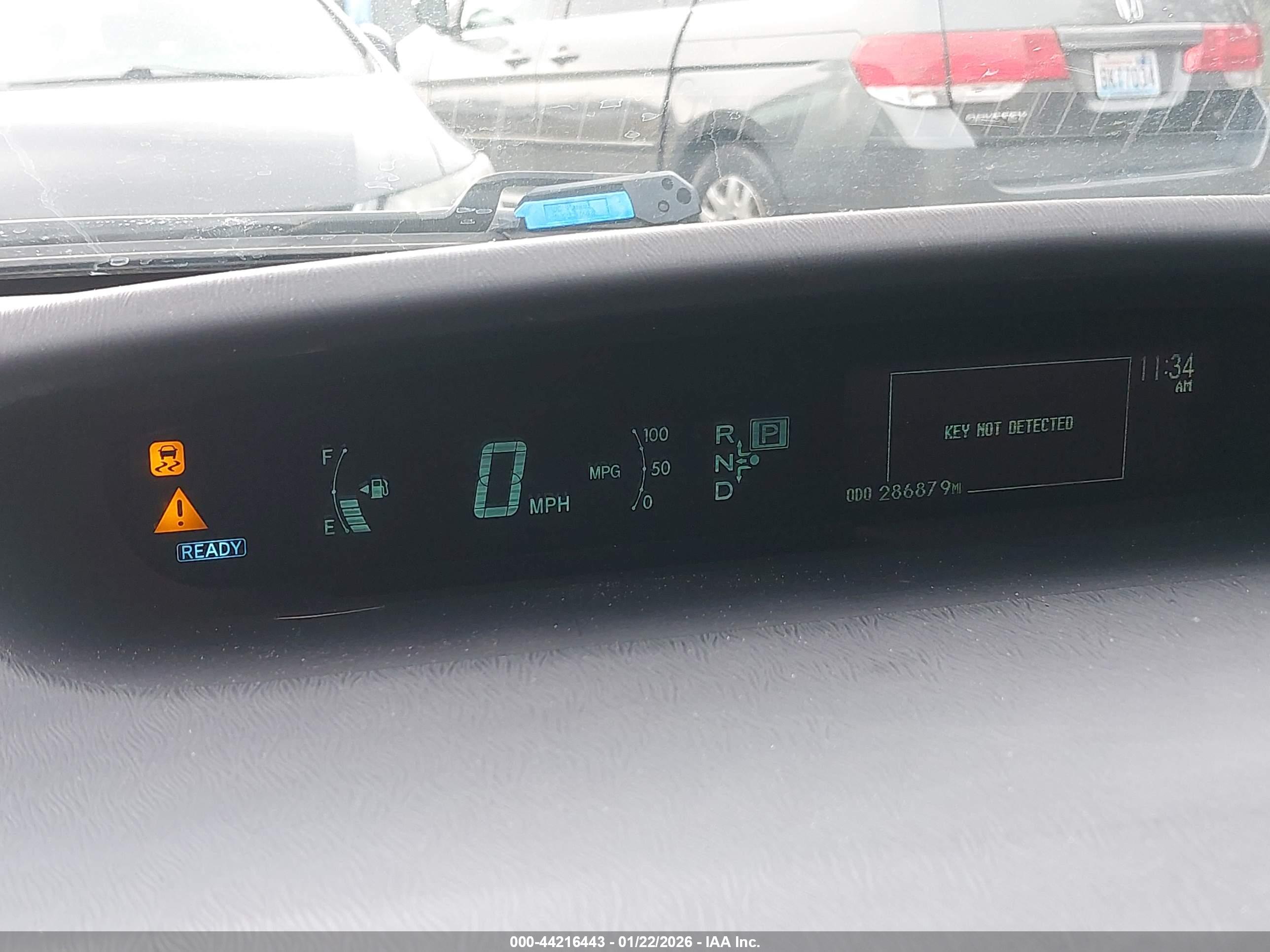 TOYOTA PRIUS image 7