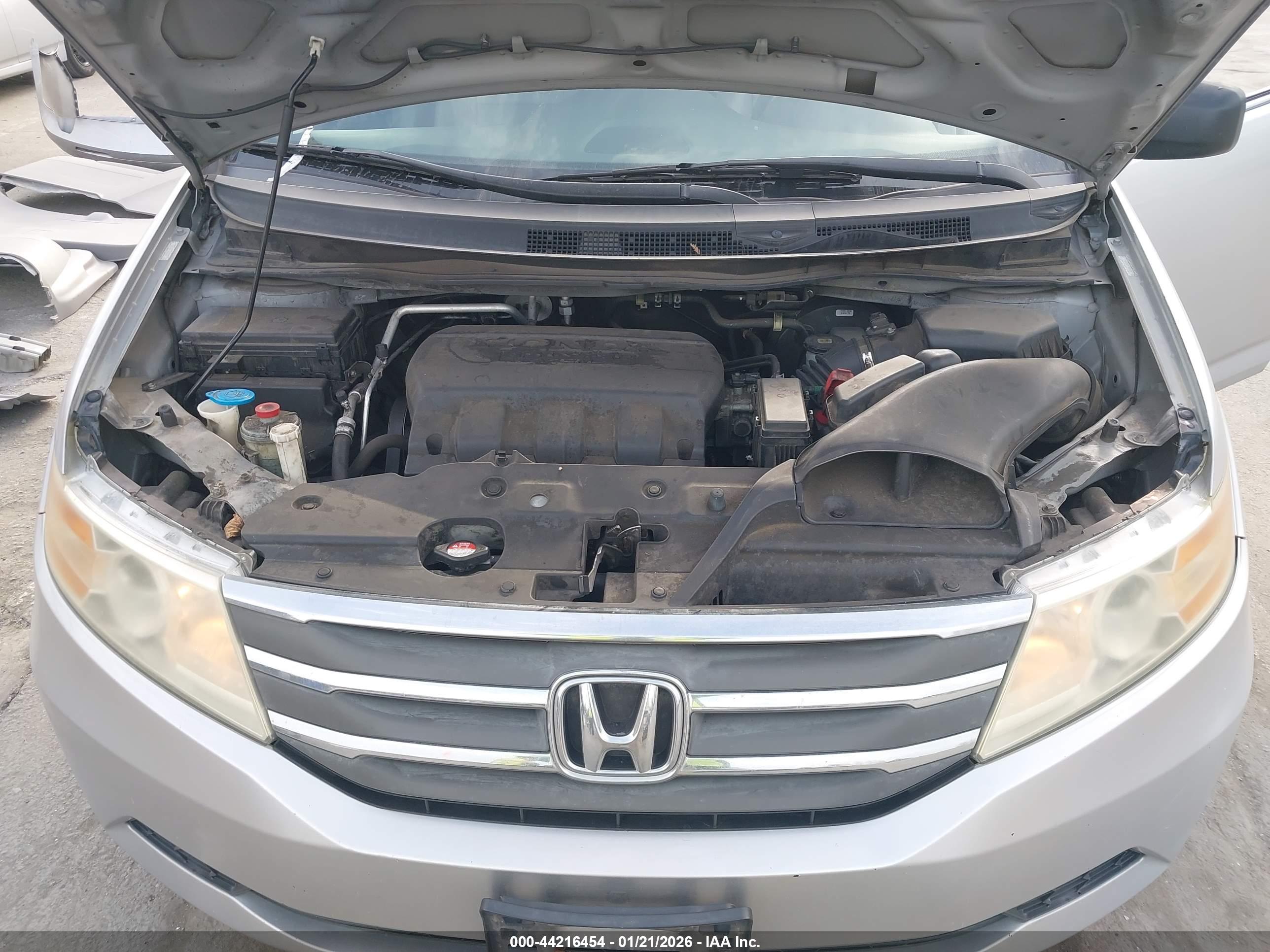 HONDA ODYSSEY image 10