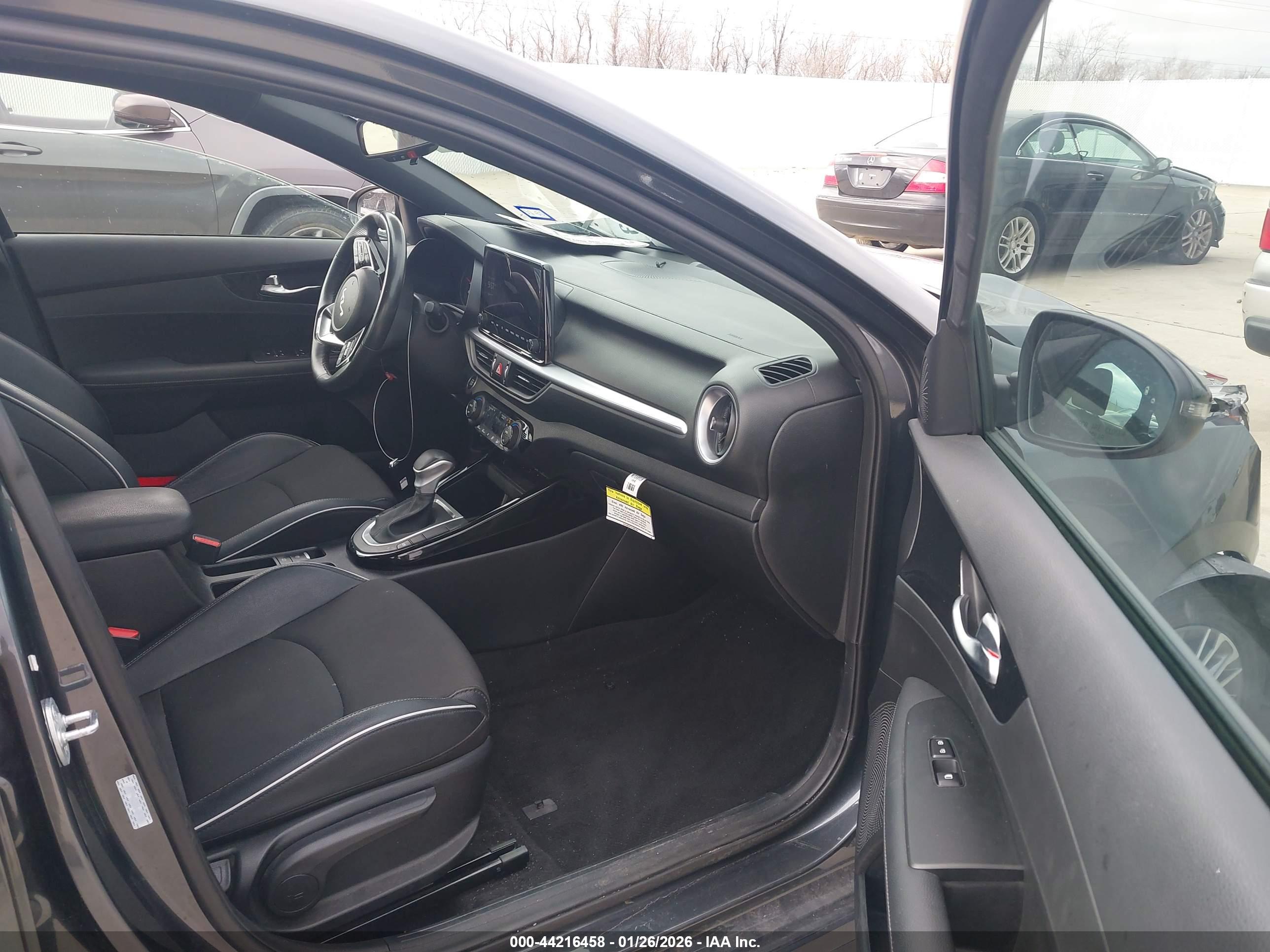 KIA FORTE image 5