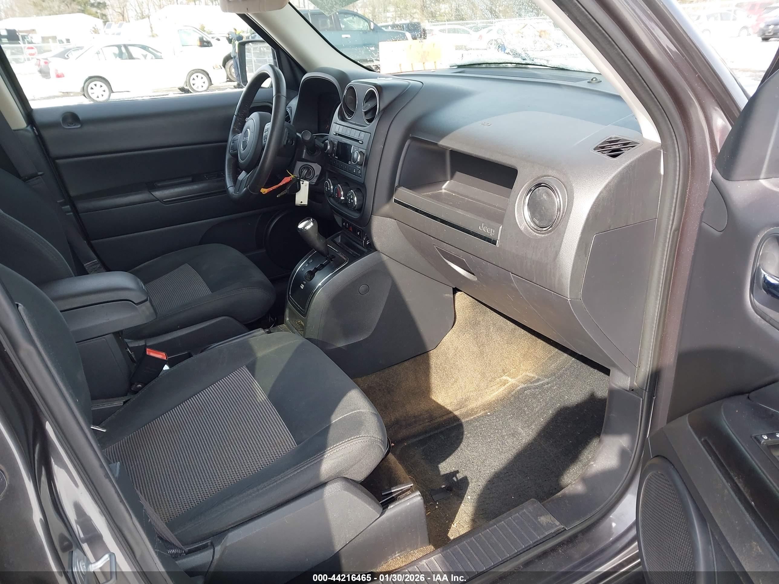 JEEP PATRIOT image 5