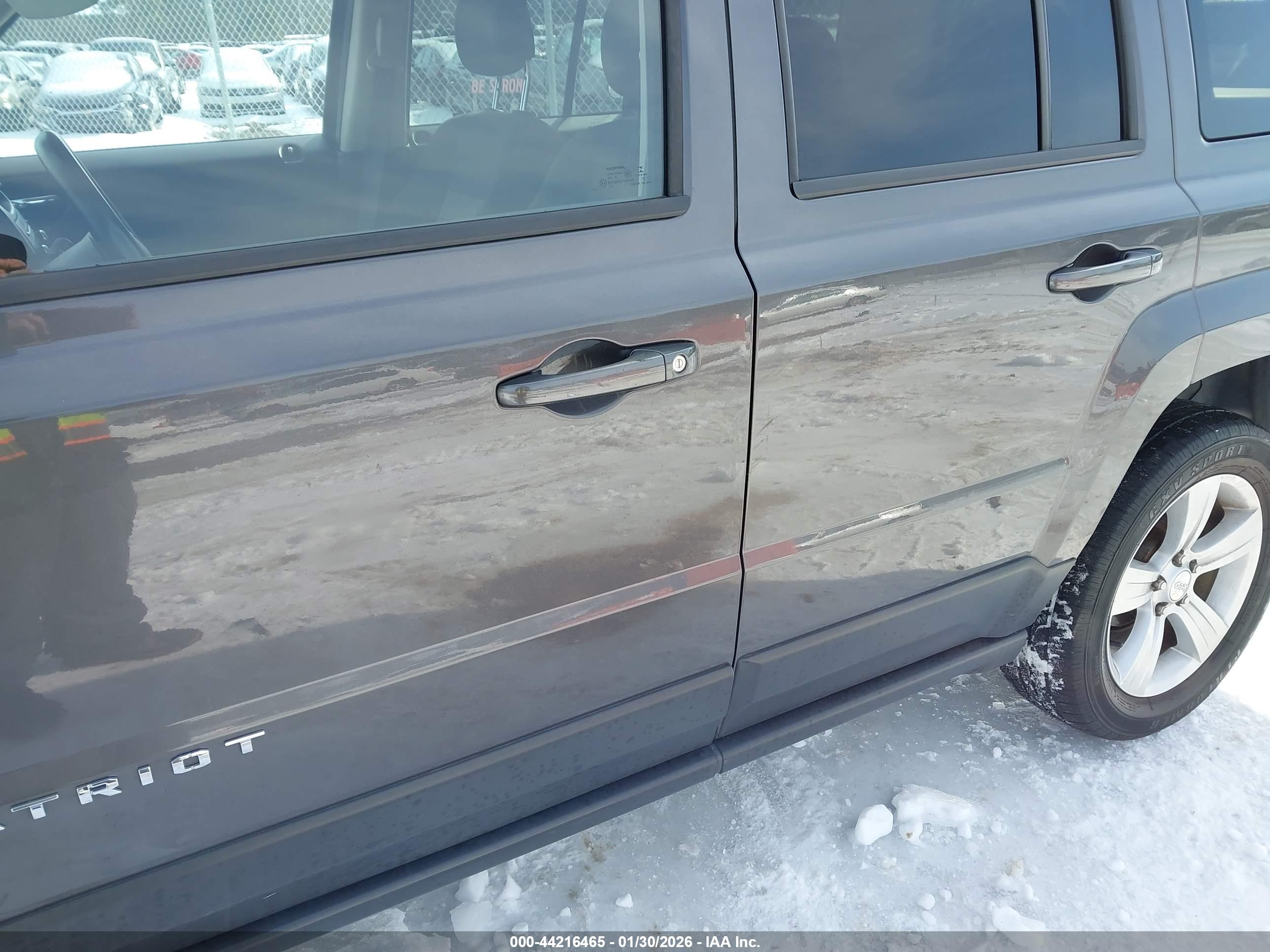 JEEP PATRIOT image 6