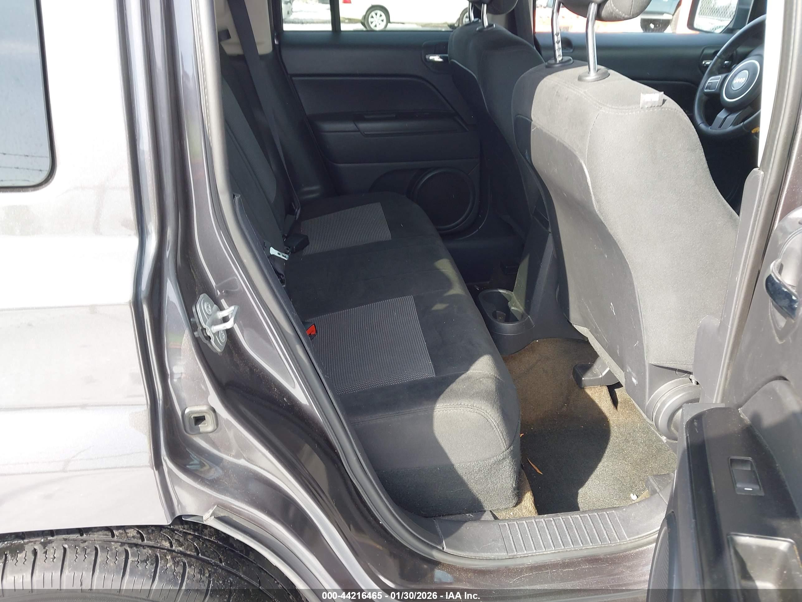 JEEP PATRIOT image 8